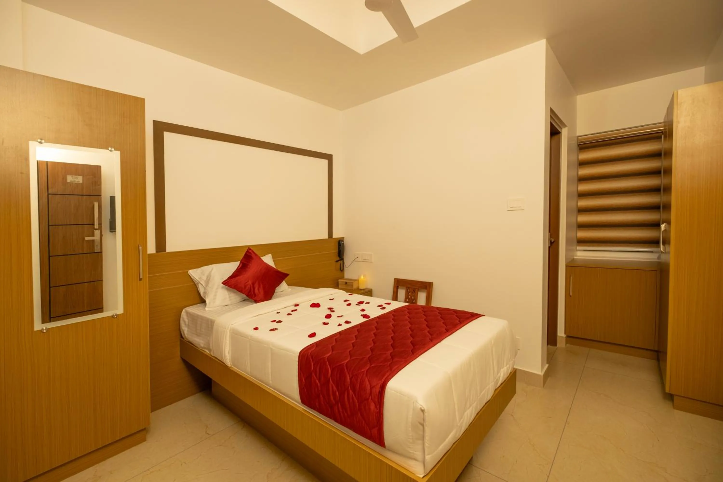 Queen Room in Hotel Eden Palace