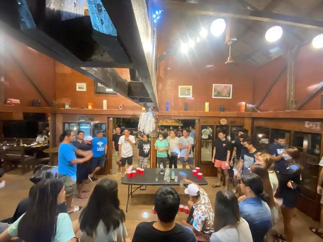 Restaurant/places to eat in Seasta Beach Resort