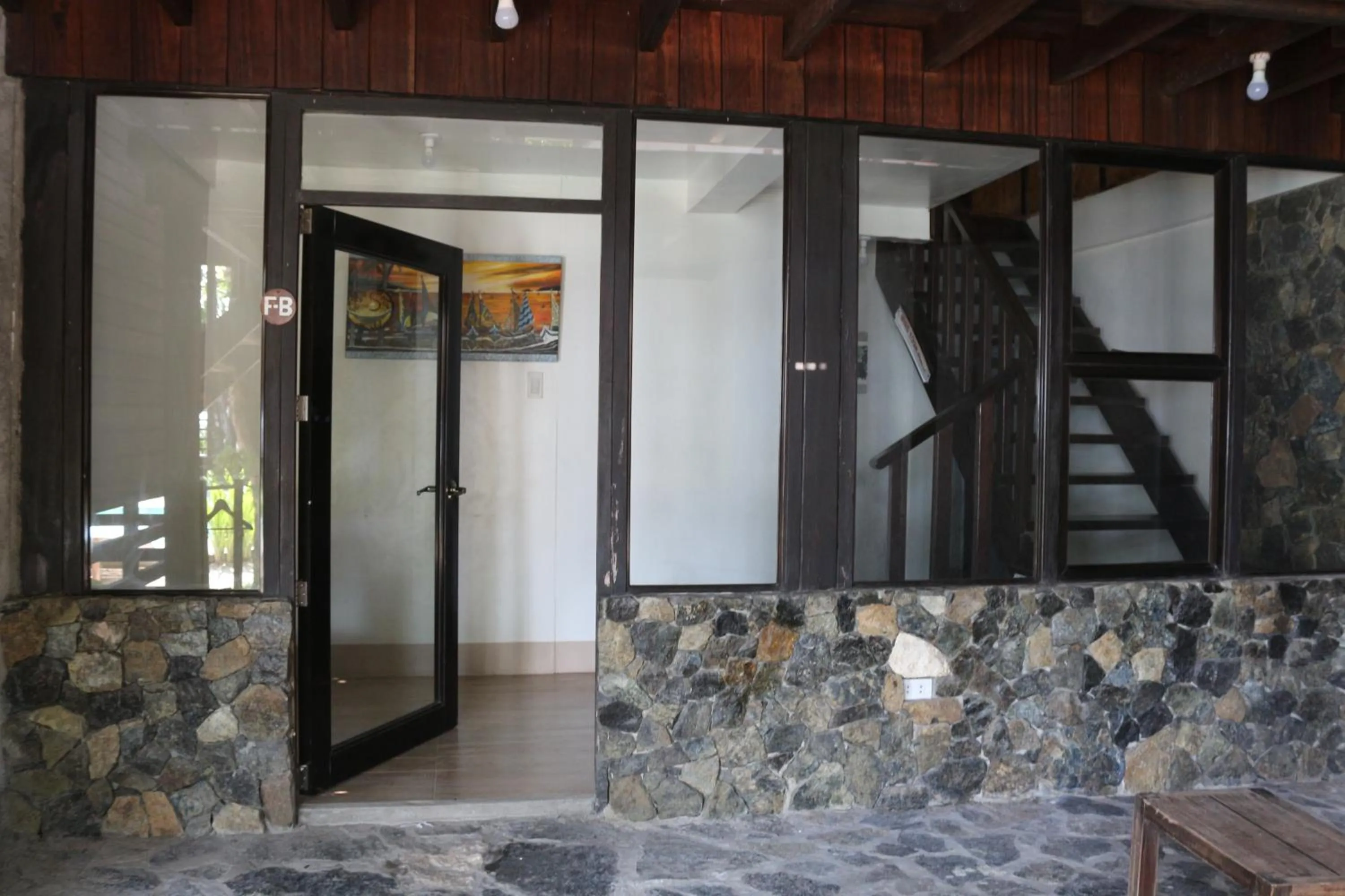 Facade/entrance in Seasta Beach Resort