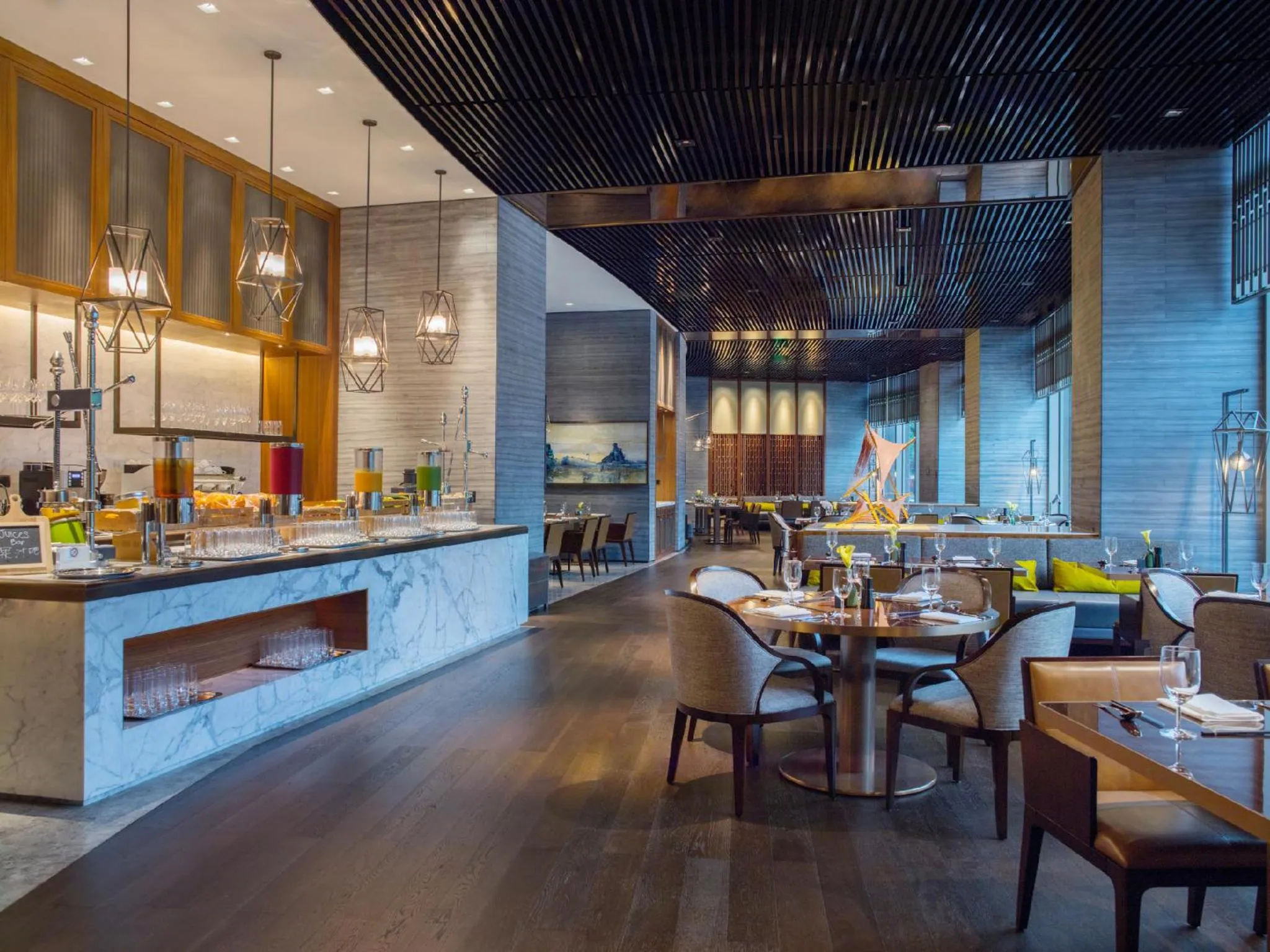 Restaurant/places to eat in NUO Hotel Beijing