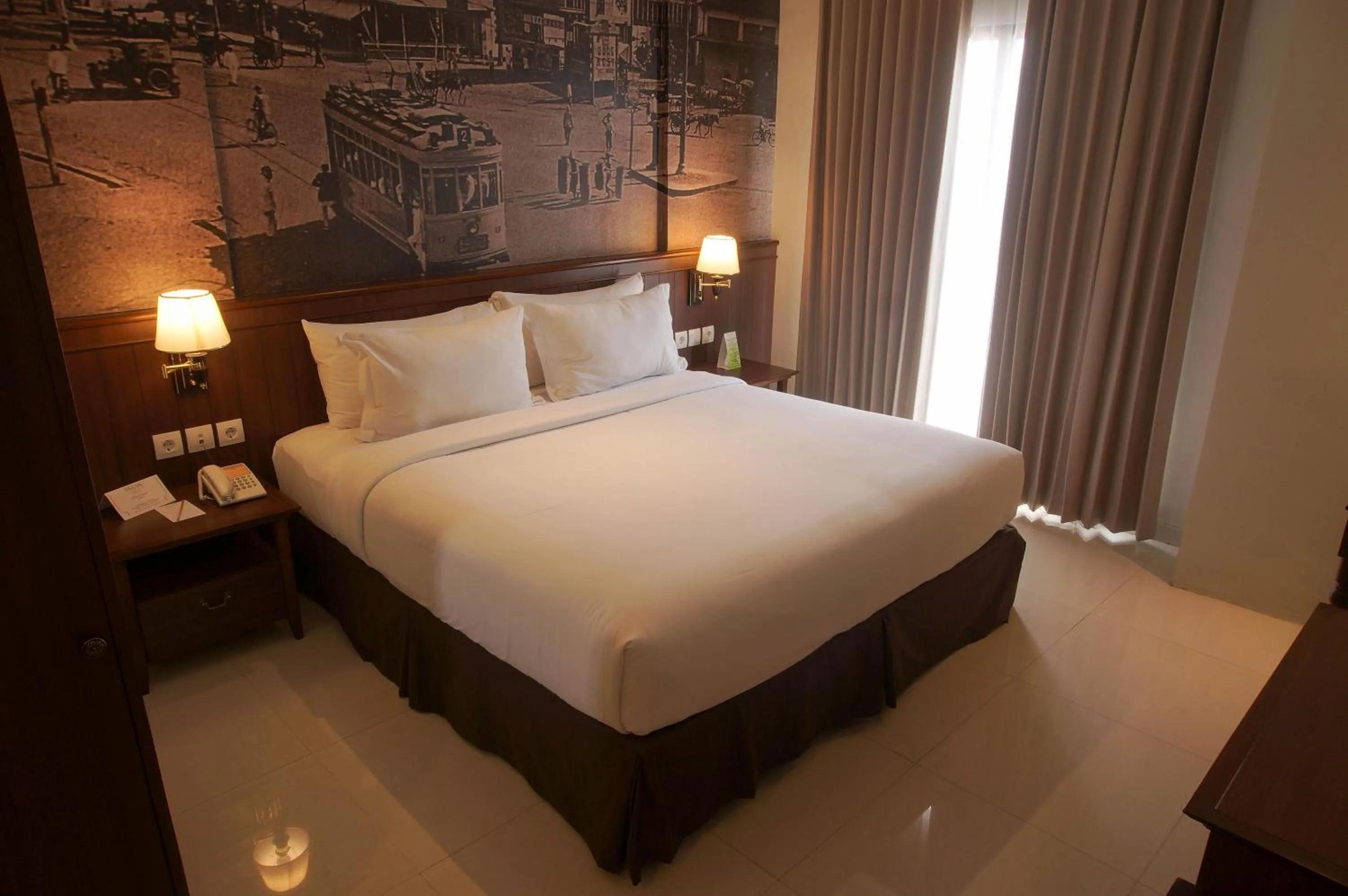 Photo of the whole room, Bed in Varna Culture Hotel Soerabaia