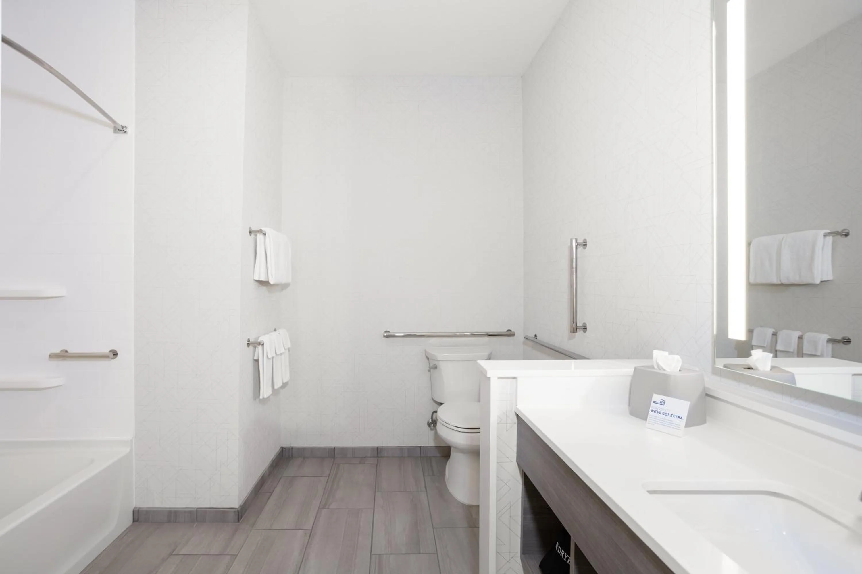 King Room - Mobility Access/Hearing Accessible in Holiday Inn Express & Suites Charlotte - Airport Area