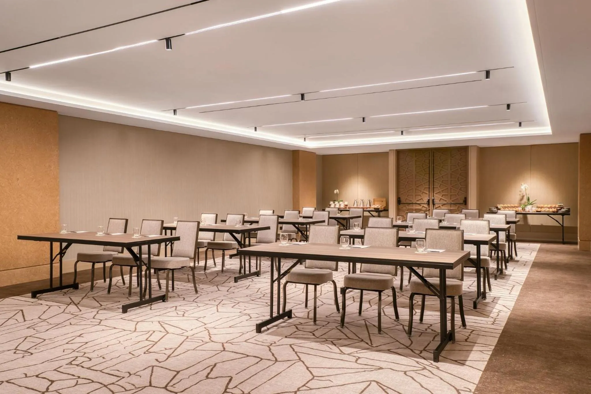 Meeting/conference room in Hotel Indigo Lima Miraflores by IHG