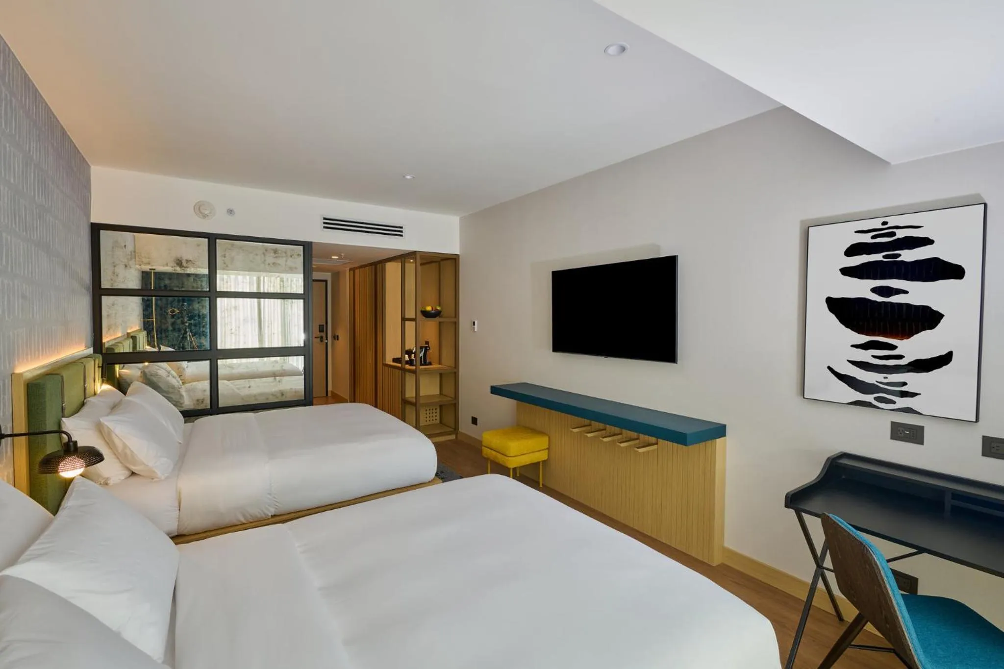 Photo of the whole room, Bed in Hotel Indigo Lima Miraflores by IHG