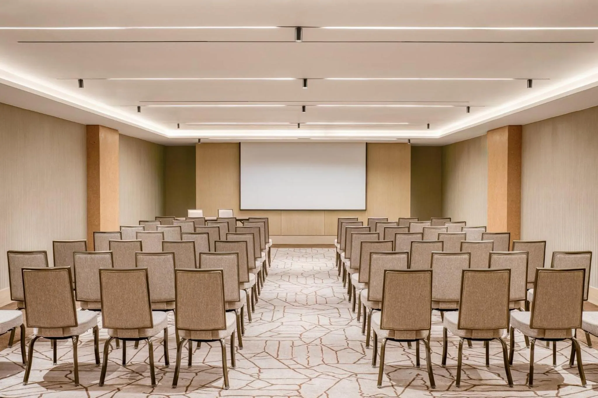 Meeting/conference room in Hotel Indigo Lima Miraflores by IHG
