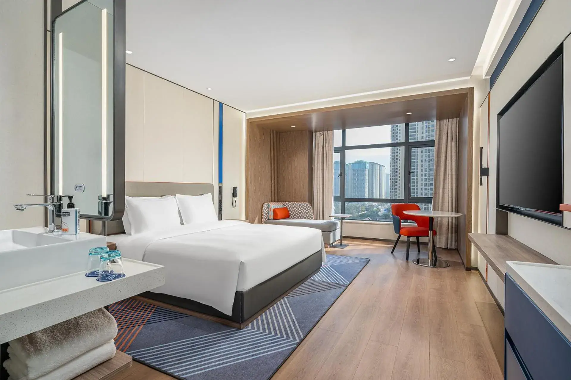 Standard King Room in Holiday Inn Express Chenzhou Suxian by IHG Standard King Room in Holiday Inn Express Chenzhou Suxian by IHG