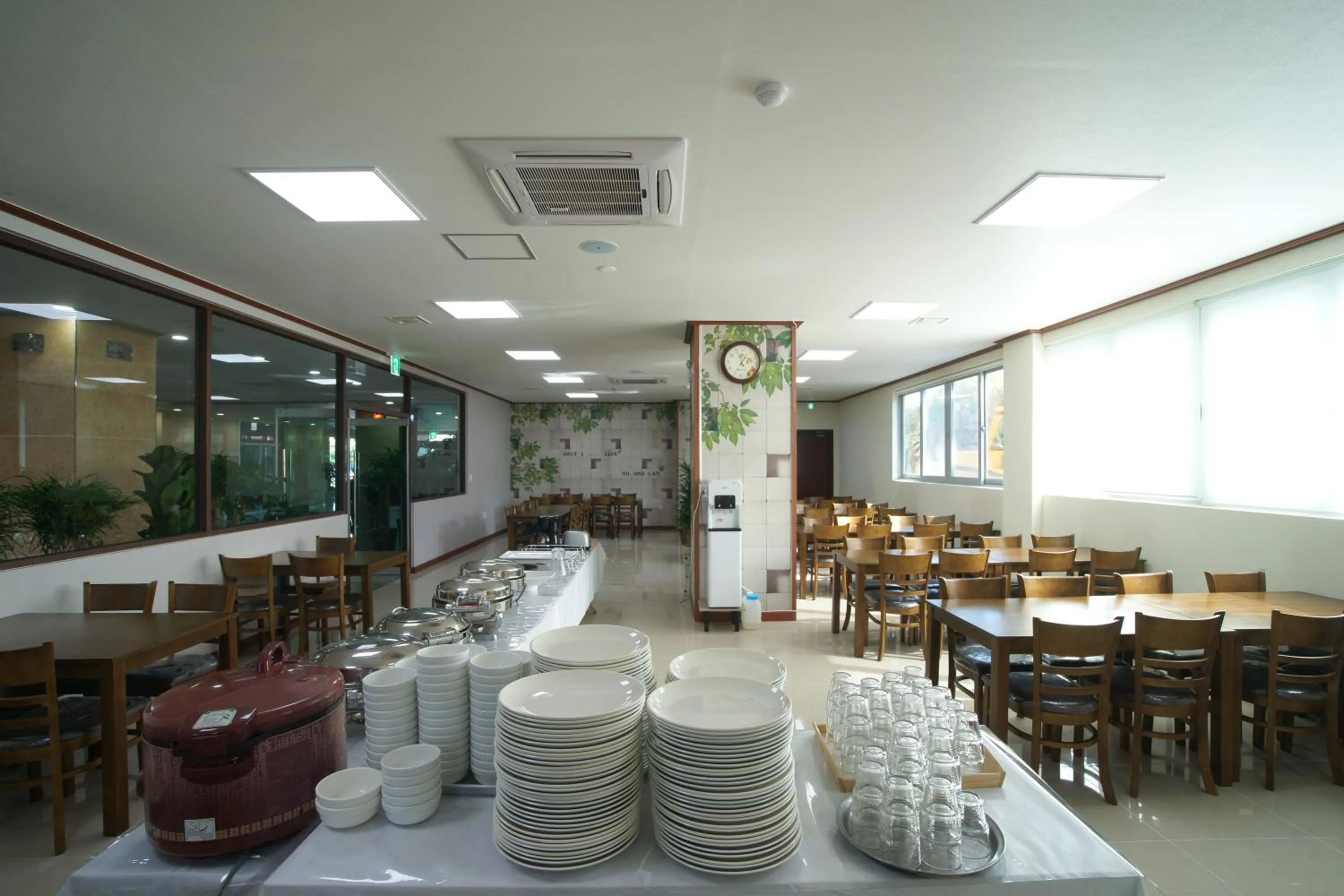 Restaurant/places to eat in Seongsan Aqua Beach Hotel