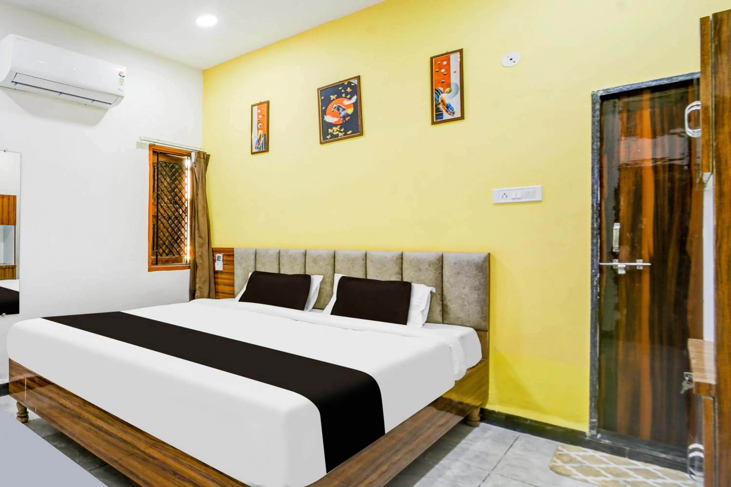 Hotel O katyayani