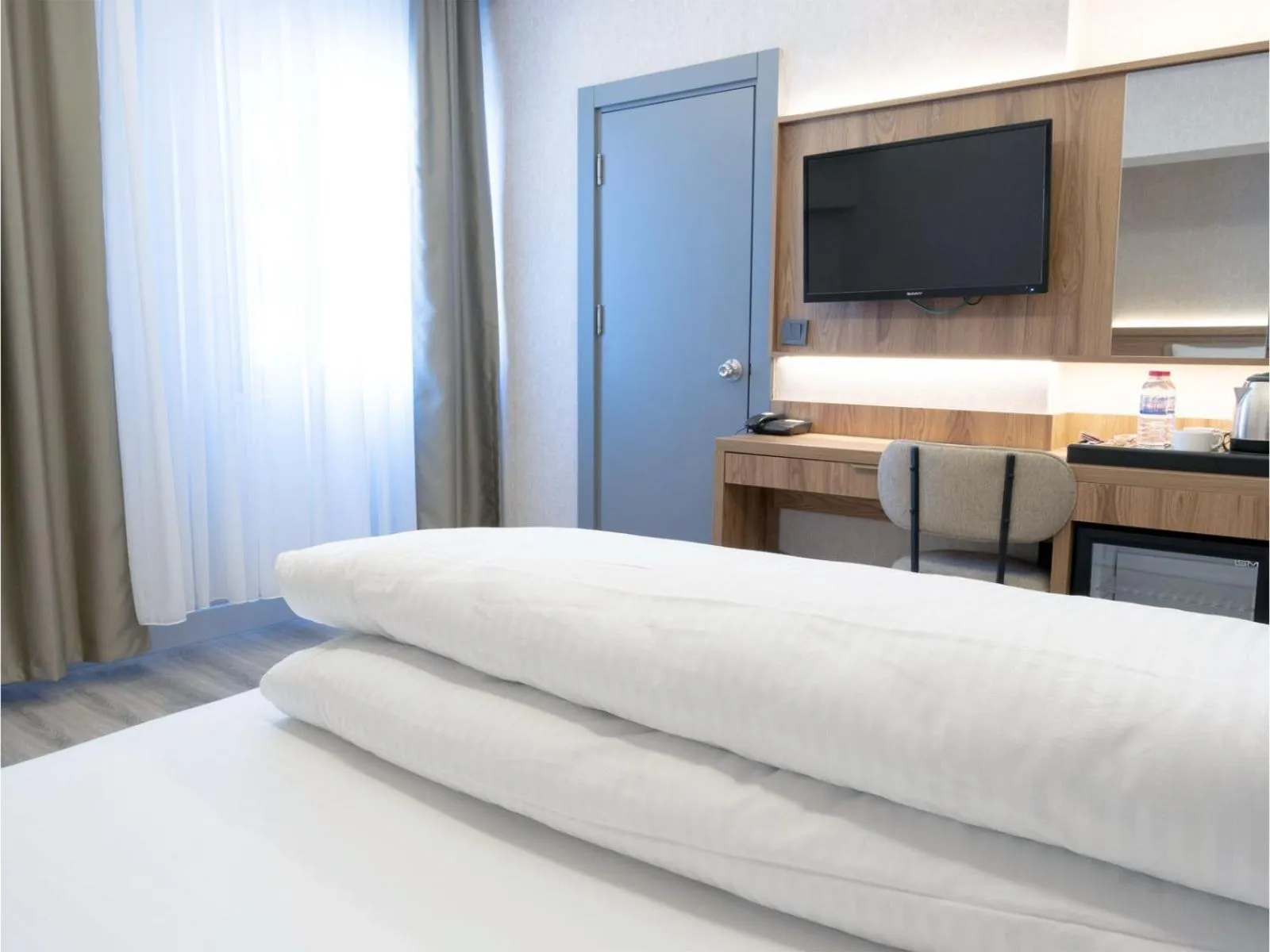 TV and multimedia, Bed in Optimal Hotel