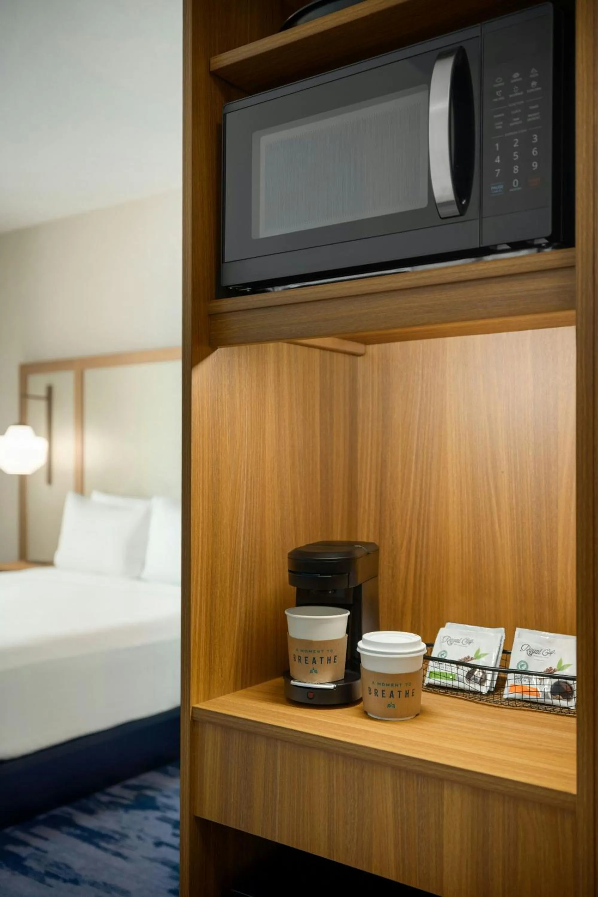 Standard King Room in Fairfield by Marriott Inn & Suites Lancaster
