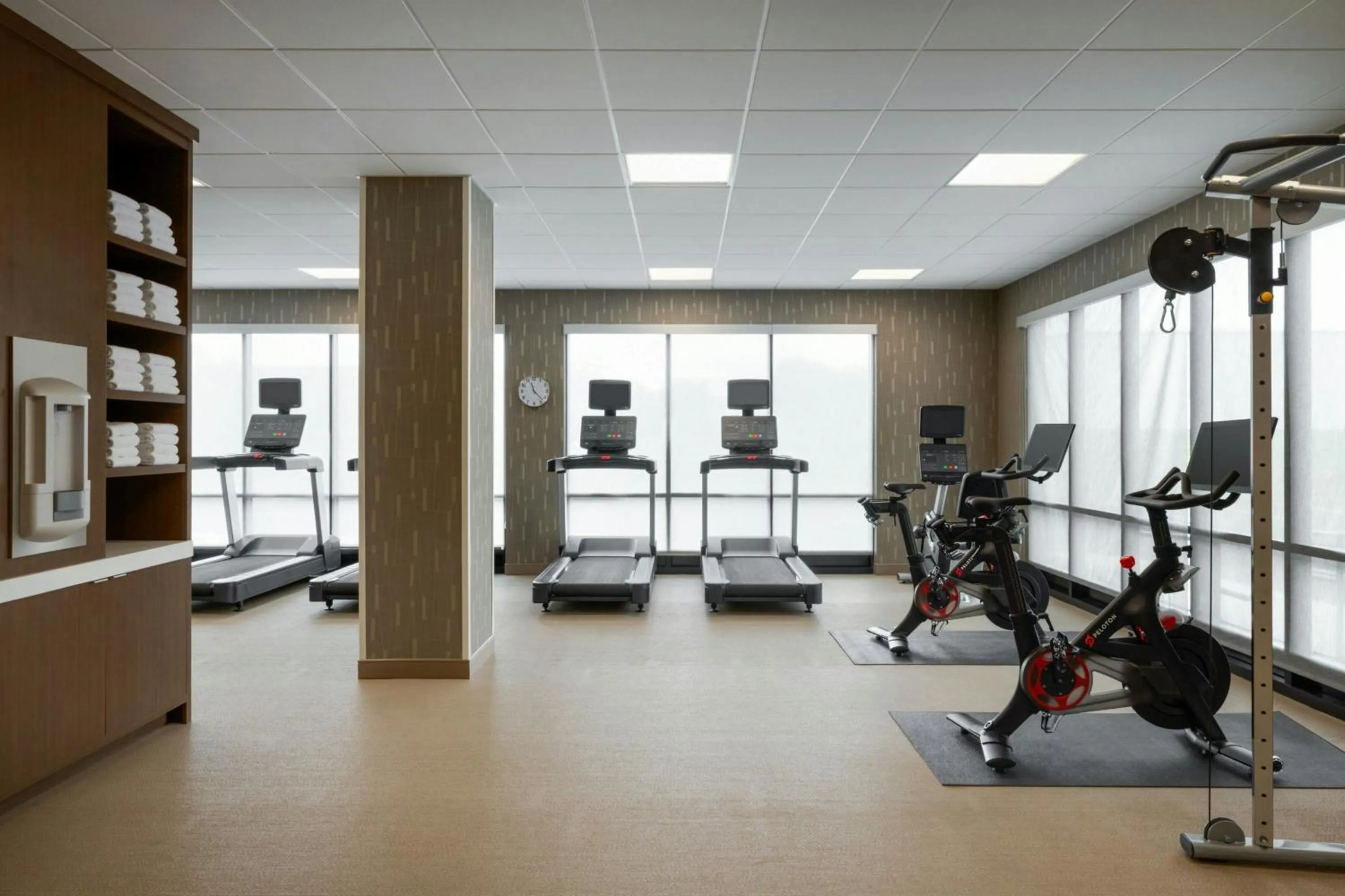 Fitness centre/facilities in TownePlace Suites by Marriott Lancaster