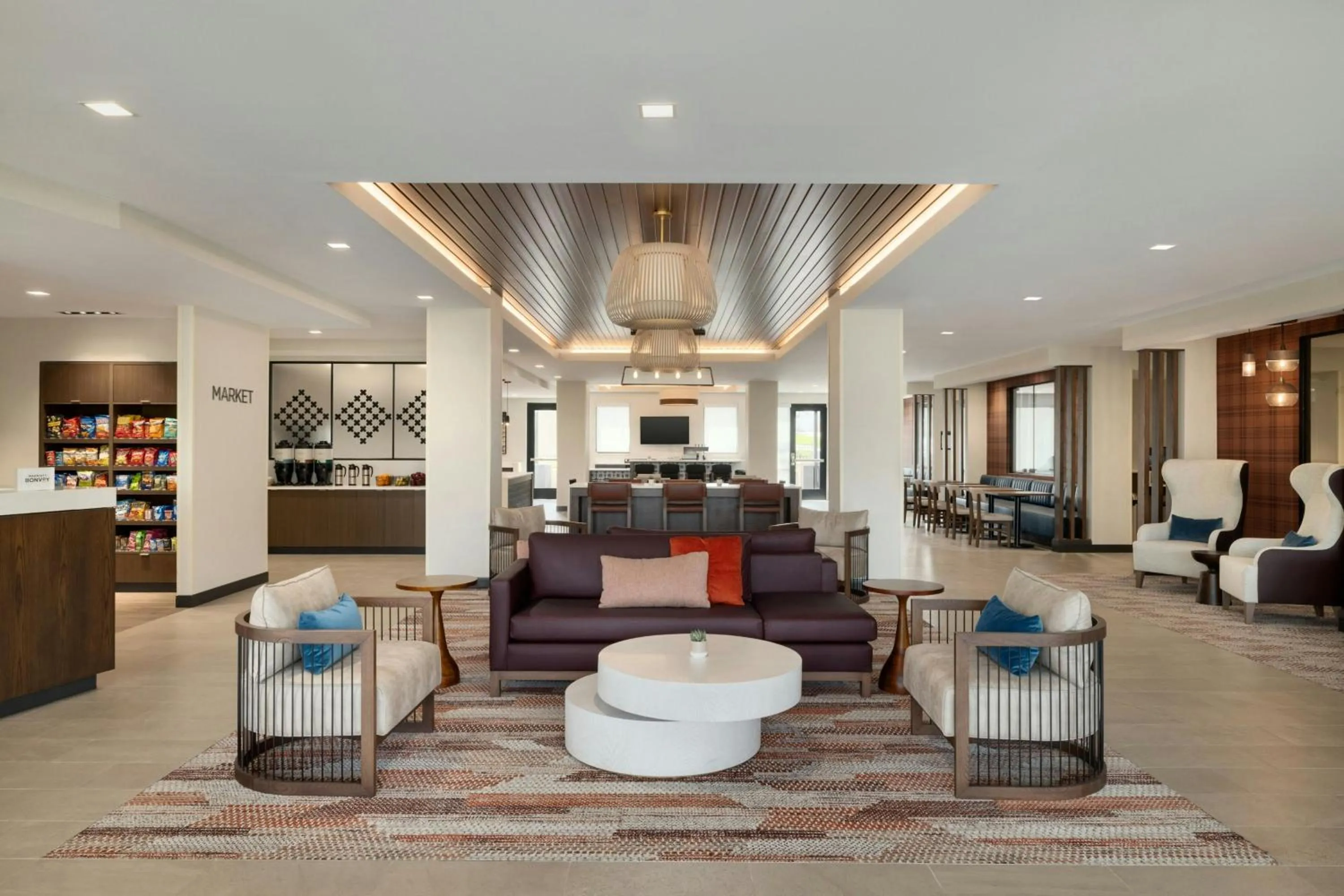 Breakfast in TownePlace Suites by Marriott Lancaster