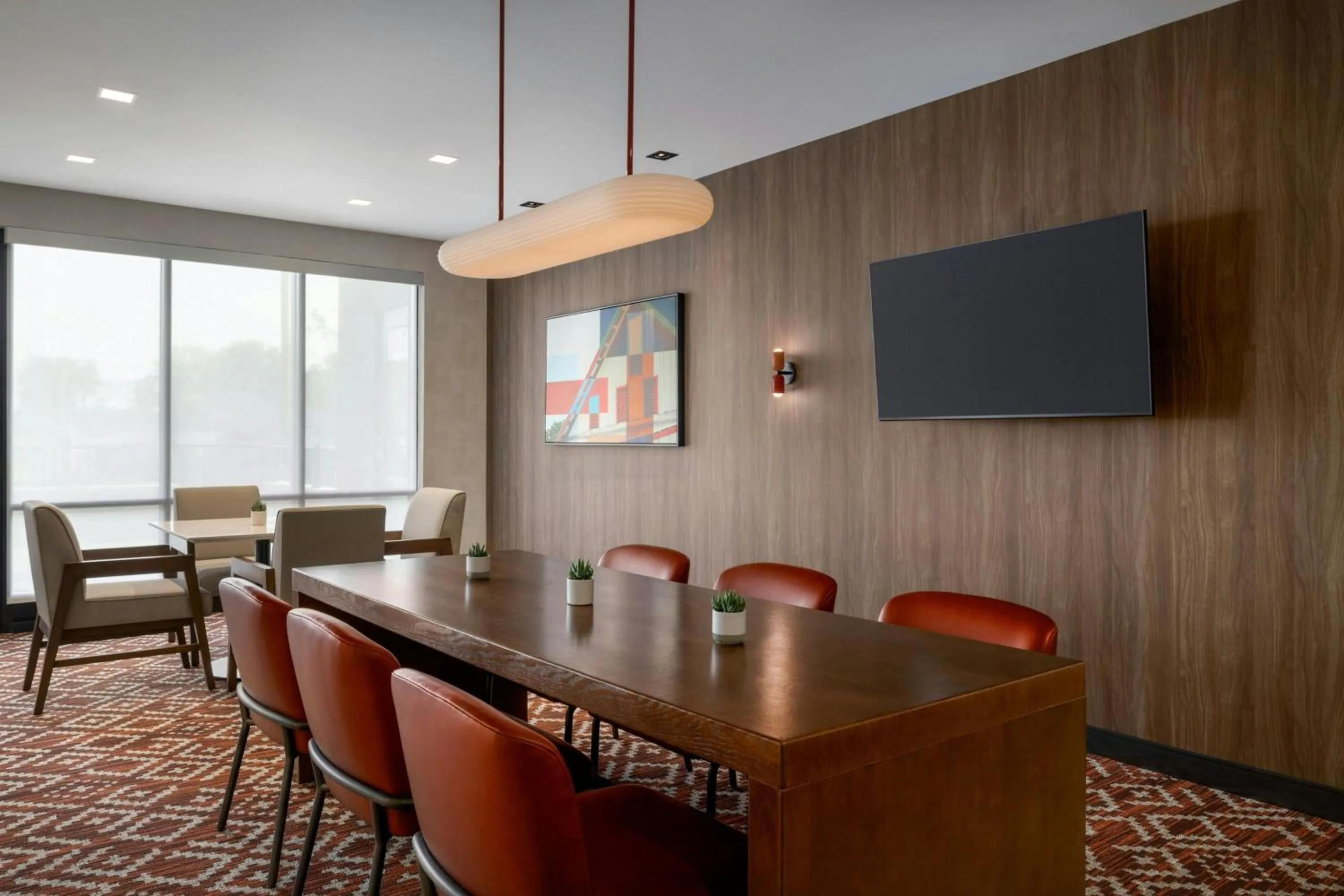 Restaurant/places to eat in TownePlace Suites by Marriott Lancaster