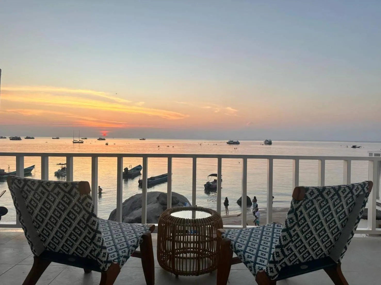 Deluxe Double Room with Balcony and Sea View in Ibiza Beach Club Koh Tao