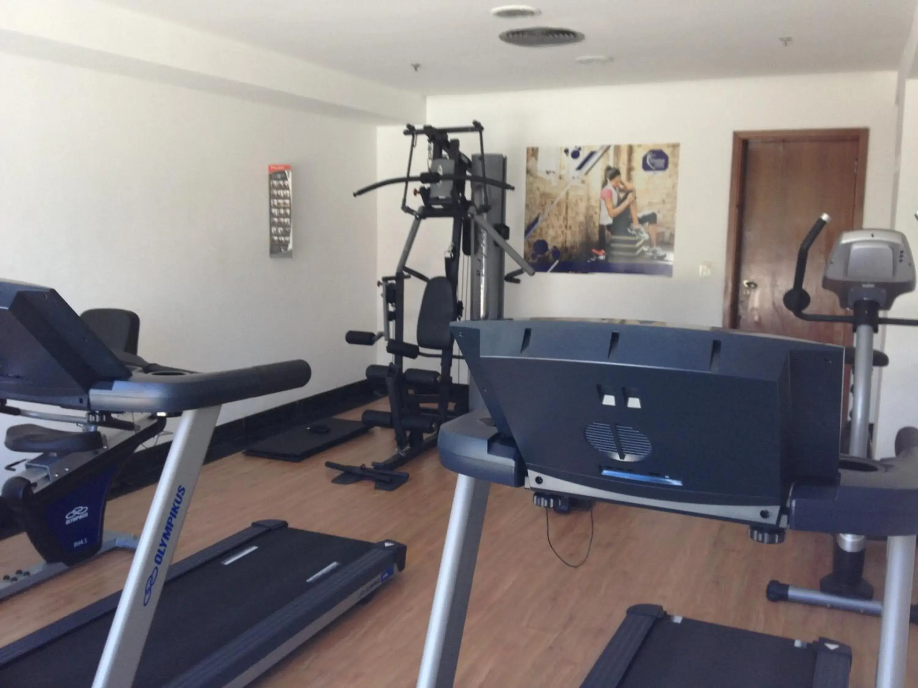 Fitness centre/facilities in Royalty Barra Hotel Fitness centre/facilities in Royalty Barra Hotel