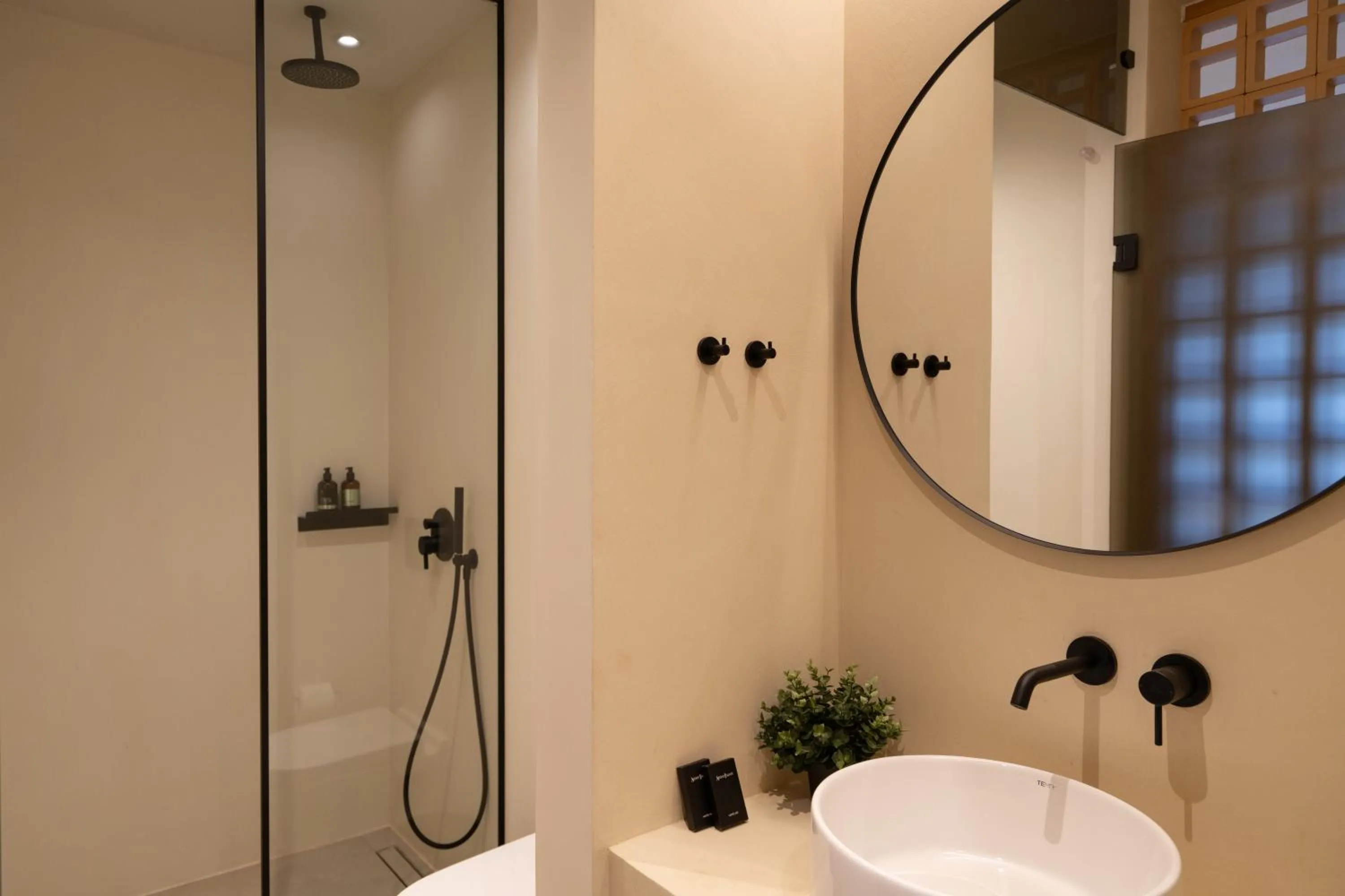 Portiani Suites