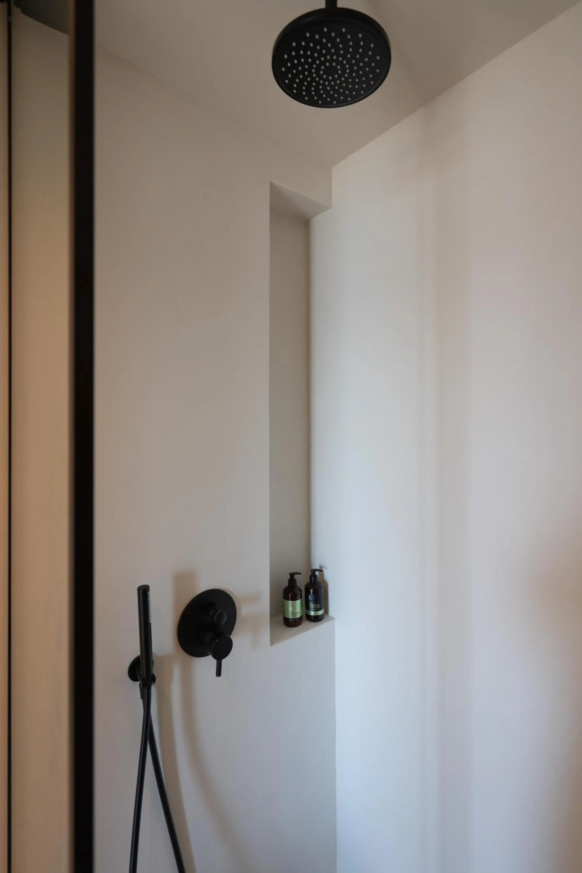 Portiani Suites