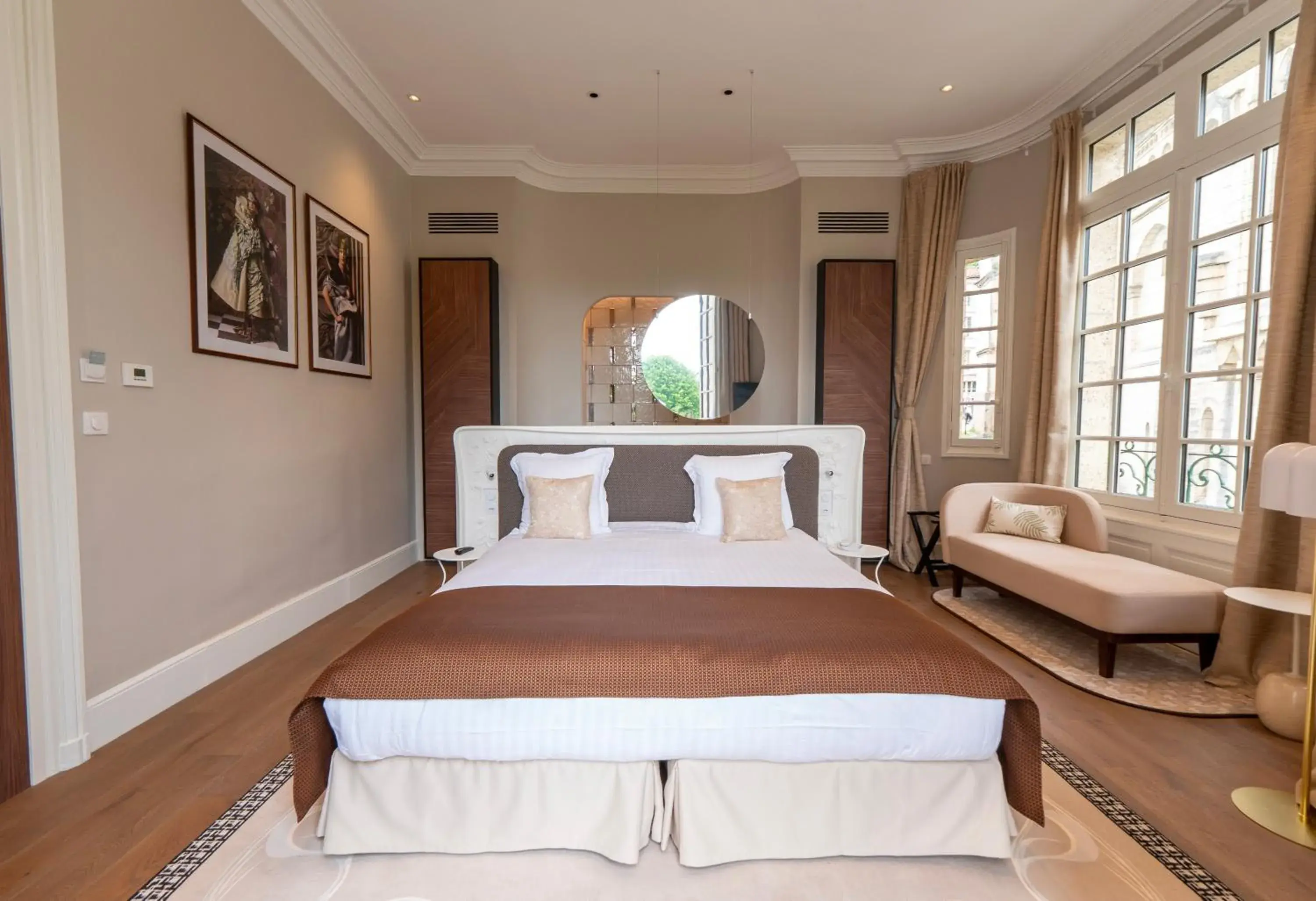 Superior Double or Twin Room with Terrace in Hôtel des Arts Superior Double or Twin Room with Terrace in Hôtel des Arts