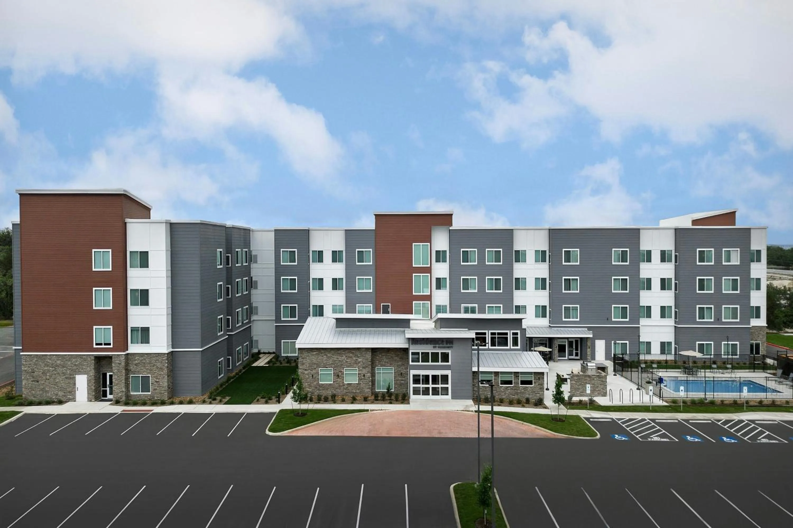 Property building in Residence Inn by Marriott San Antonio SeaWorld /Westover Hills