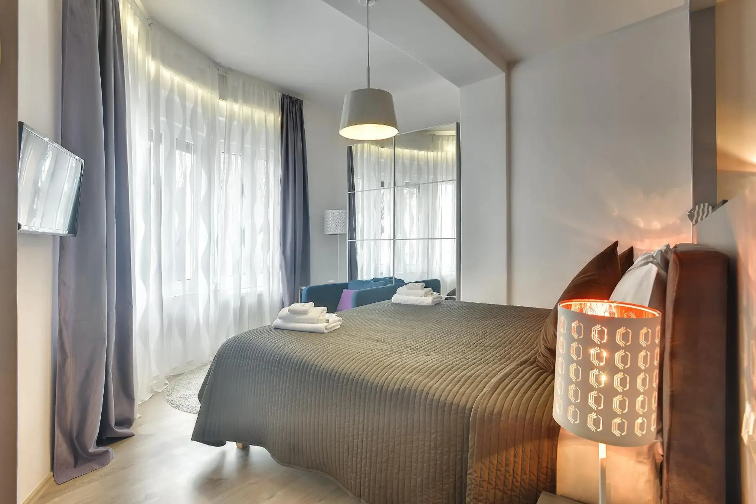 Studio Apartment in D&A Center Apartments with FREE Parking Studio Apartment in D&A Center Apartments with FREE Parking