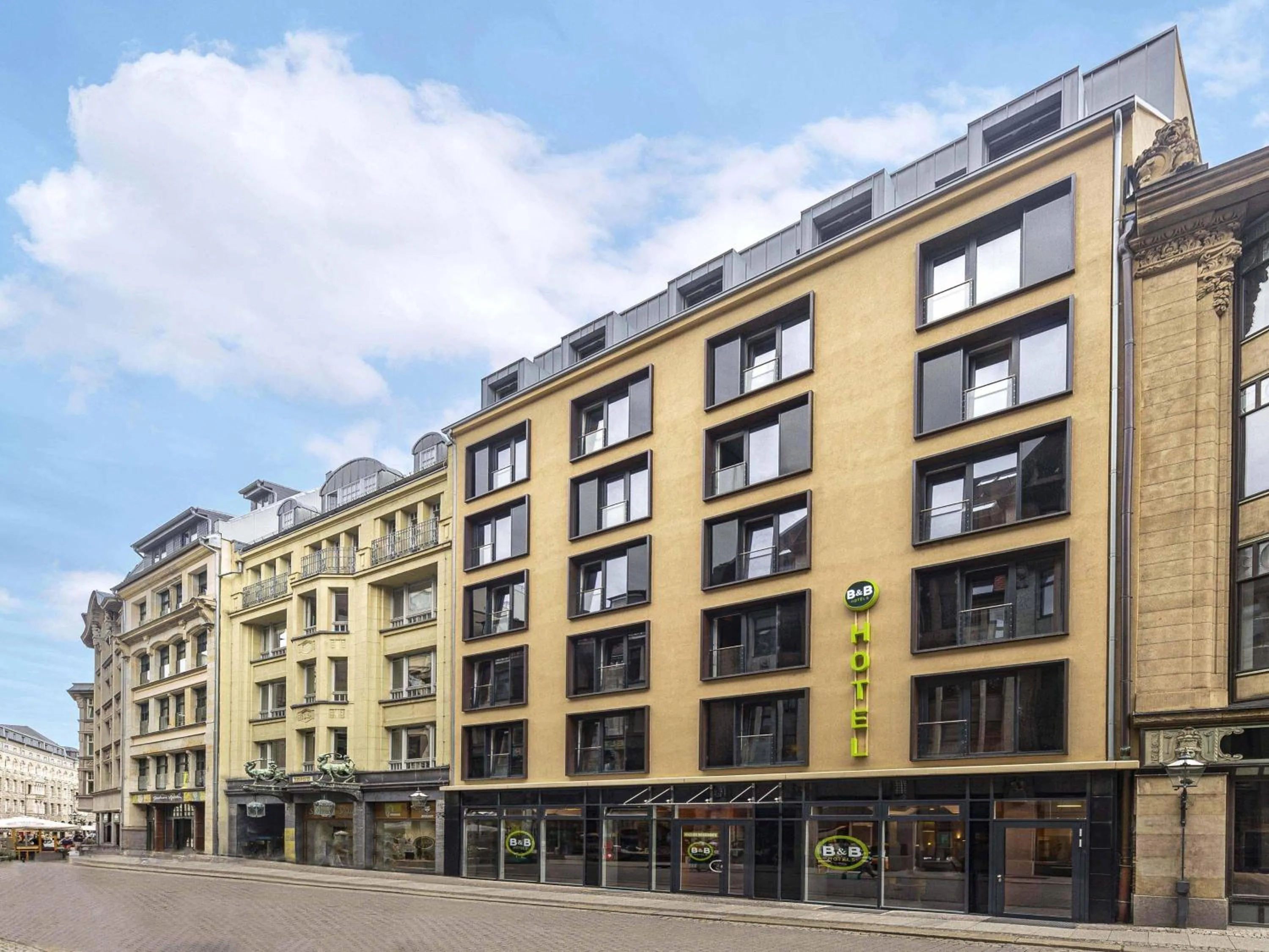 Property building in B&B Hotel Leipzig-City