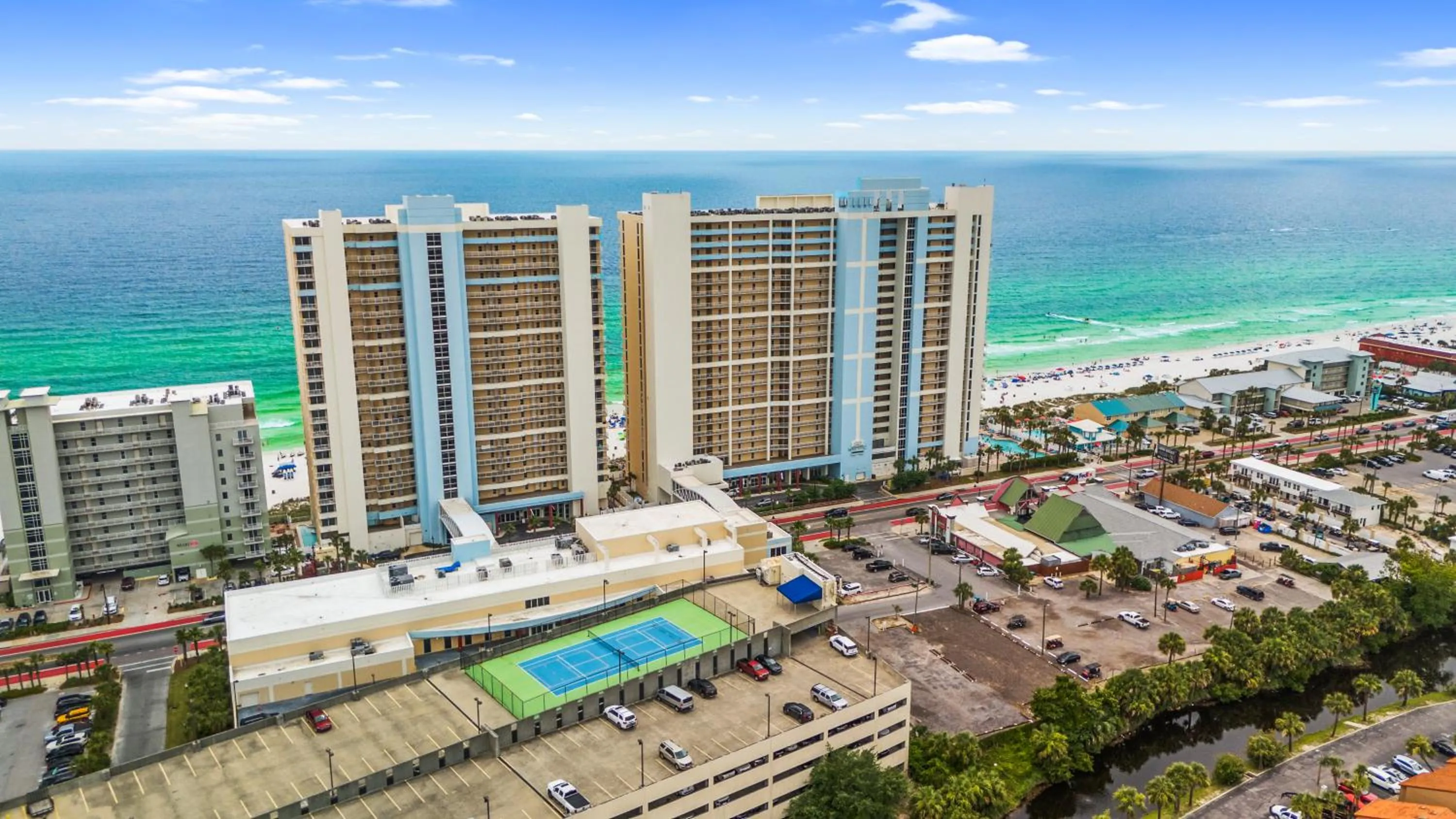 Majestic Beach Resort Tower I by Panhandle Getaways