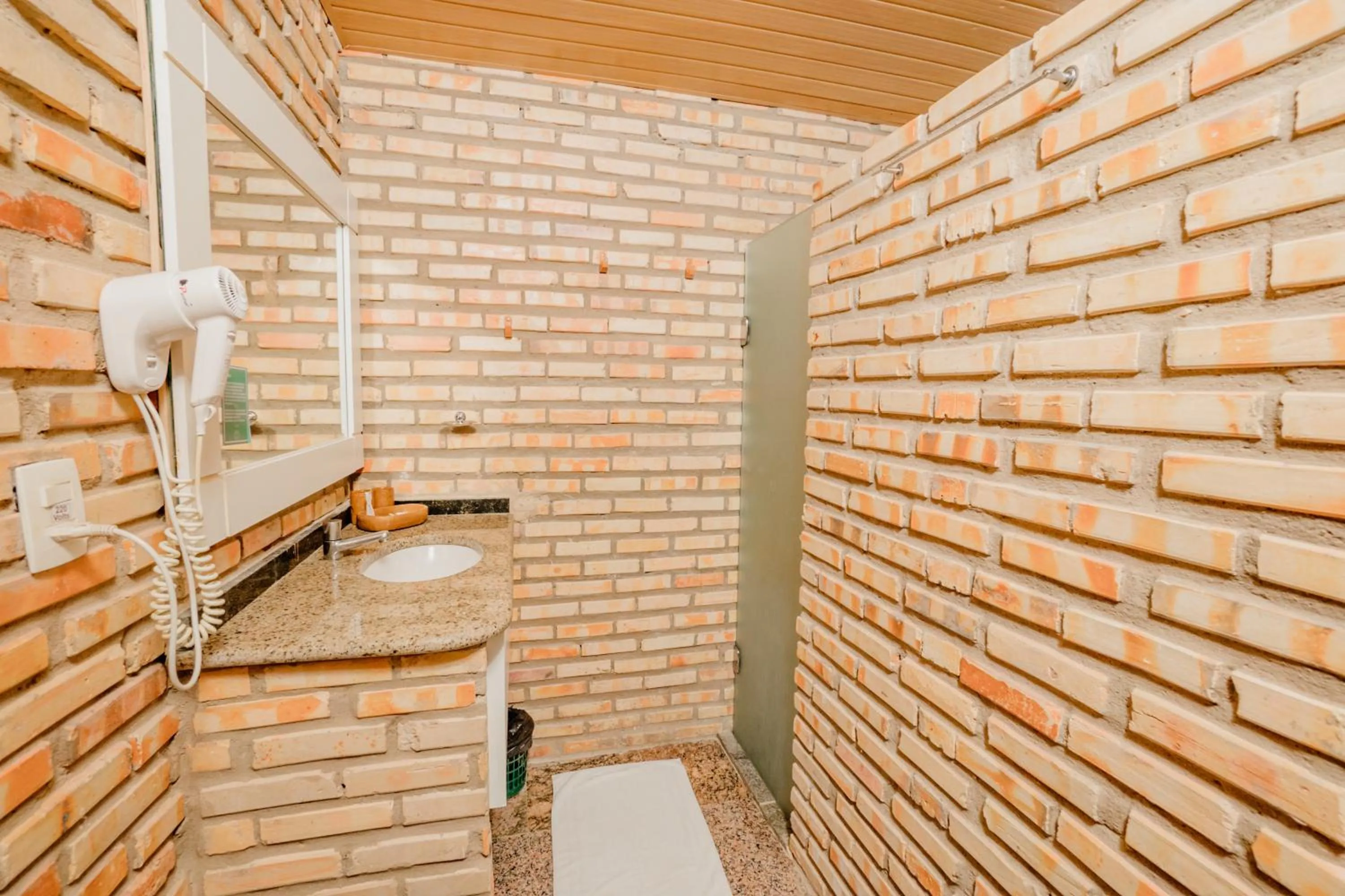 Bathroom in Coliseum Beach Hotel All Inclusive