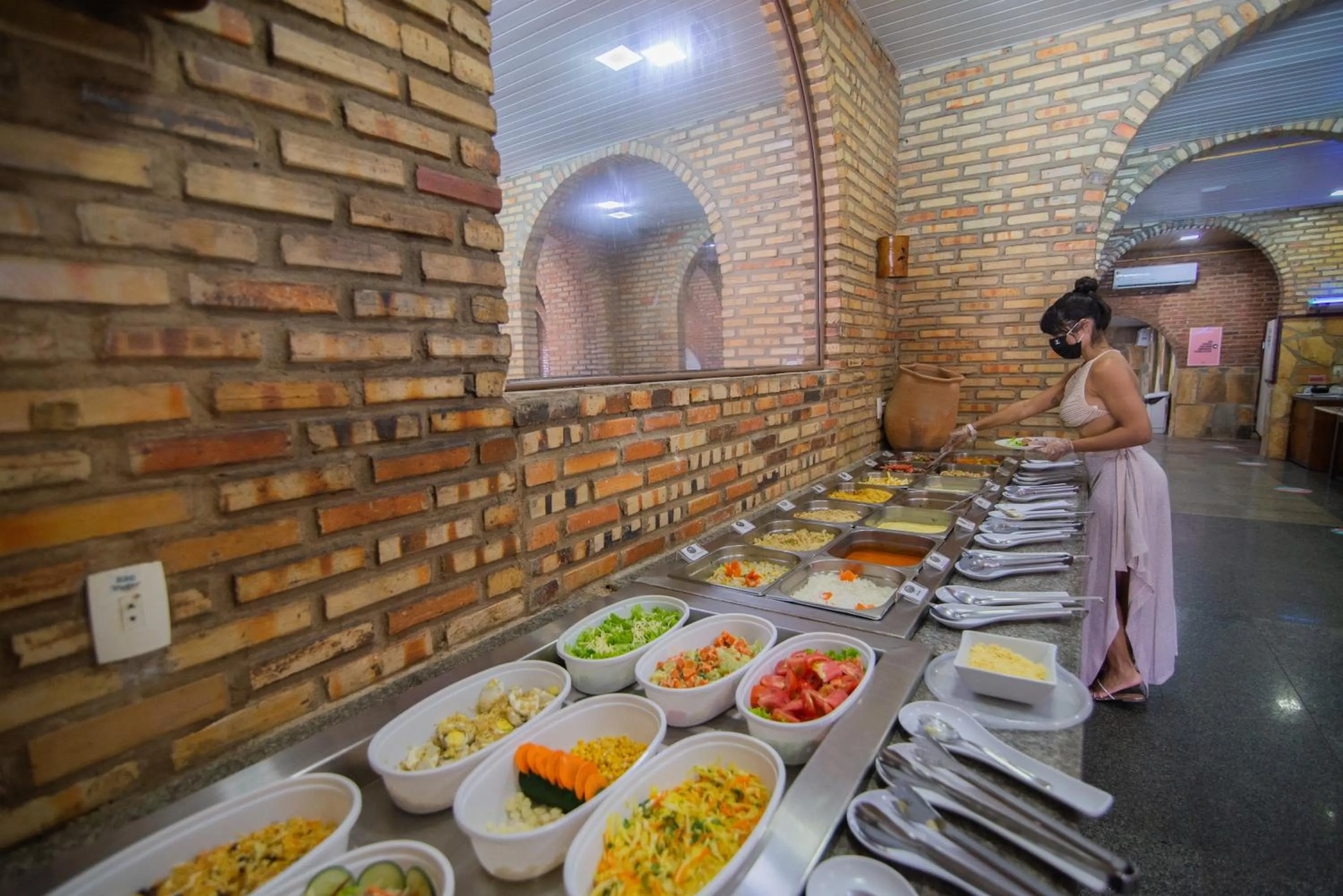 Food in Coliseum Beach Hotel All Inclusive