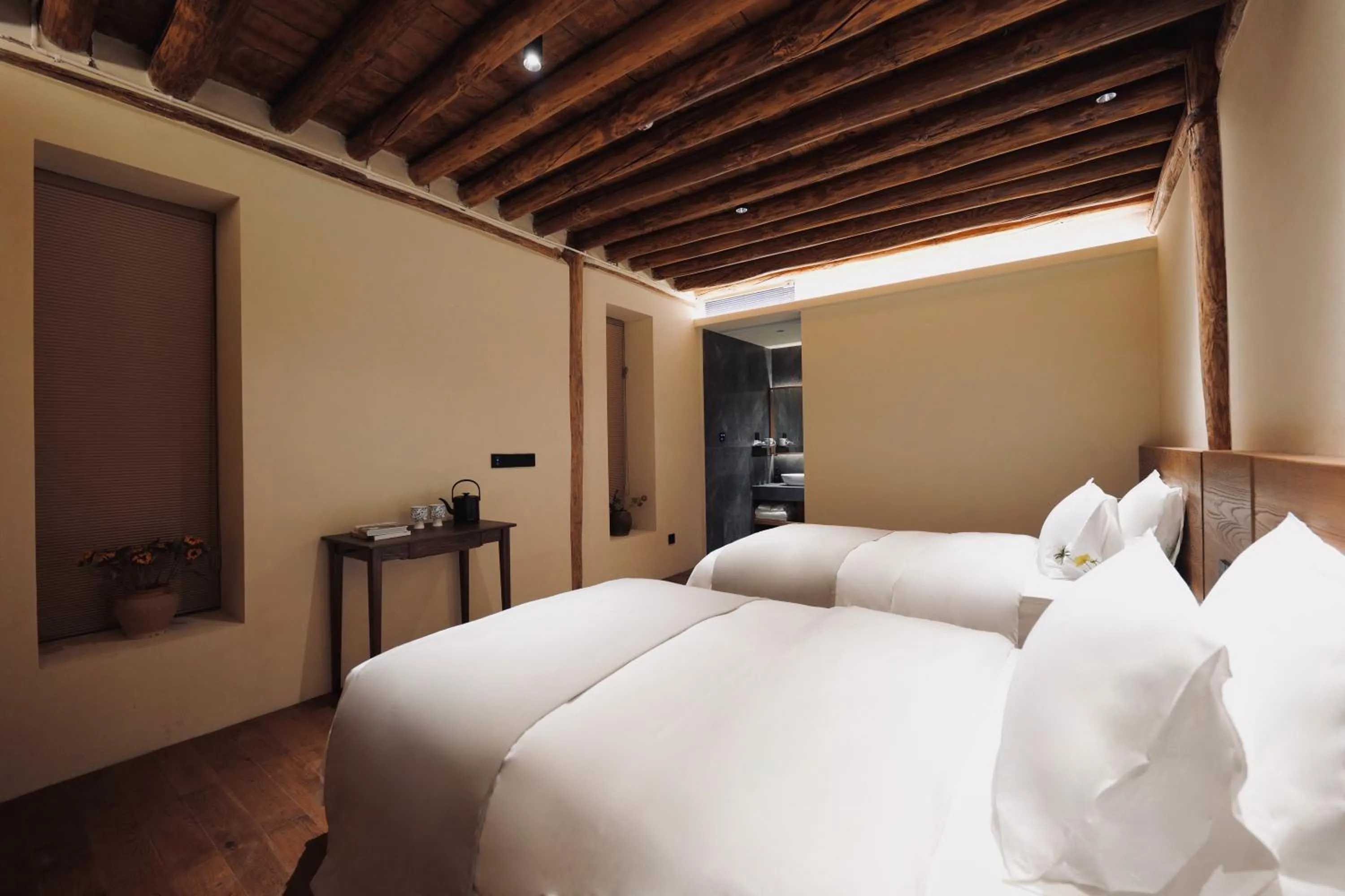 Double Room in Leisure Courtyard Seascape Designer Hotel-Free one-way airport transport for check in three consecutive nights