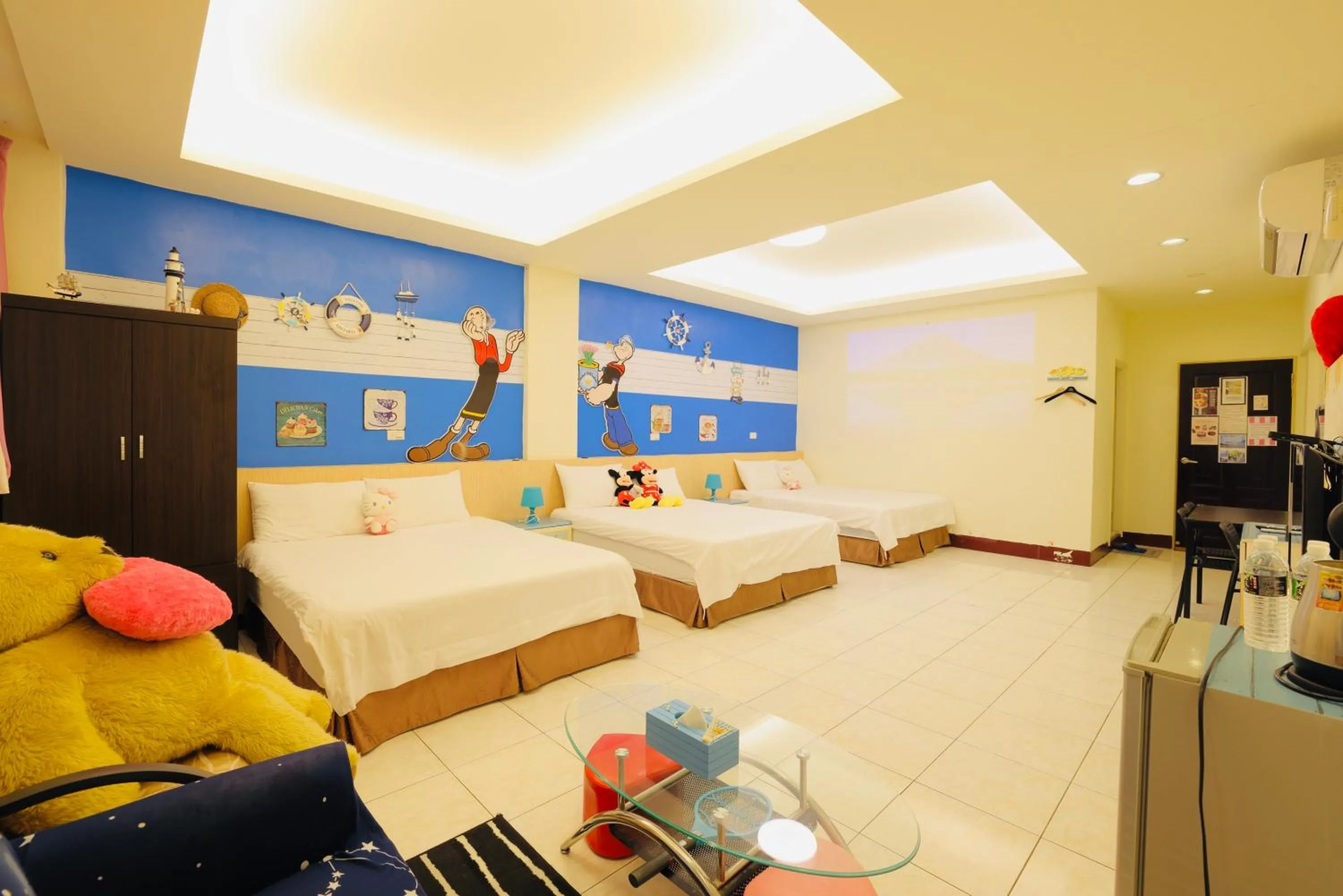 Decorative detail, Bed in Huadong Homestay