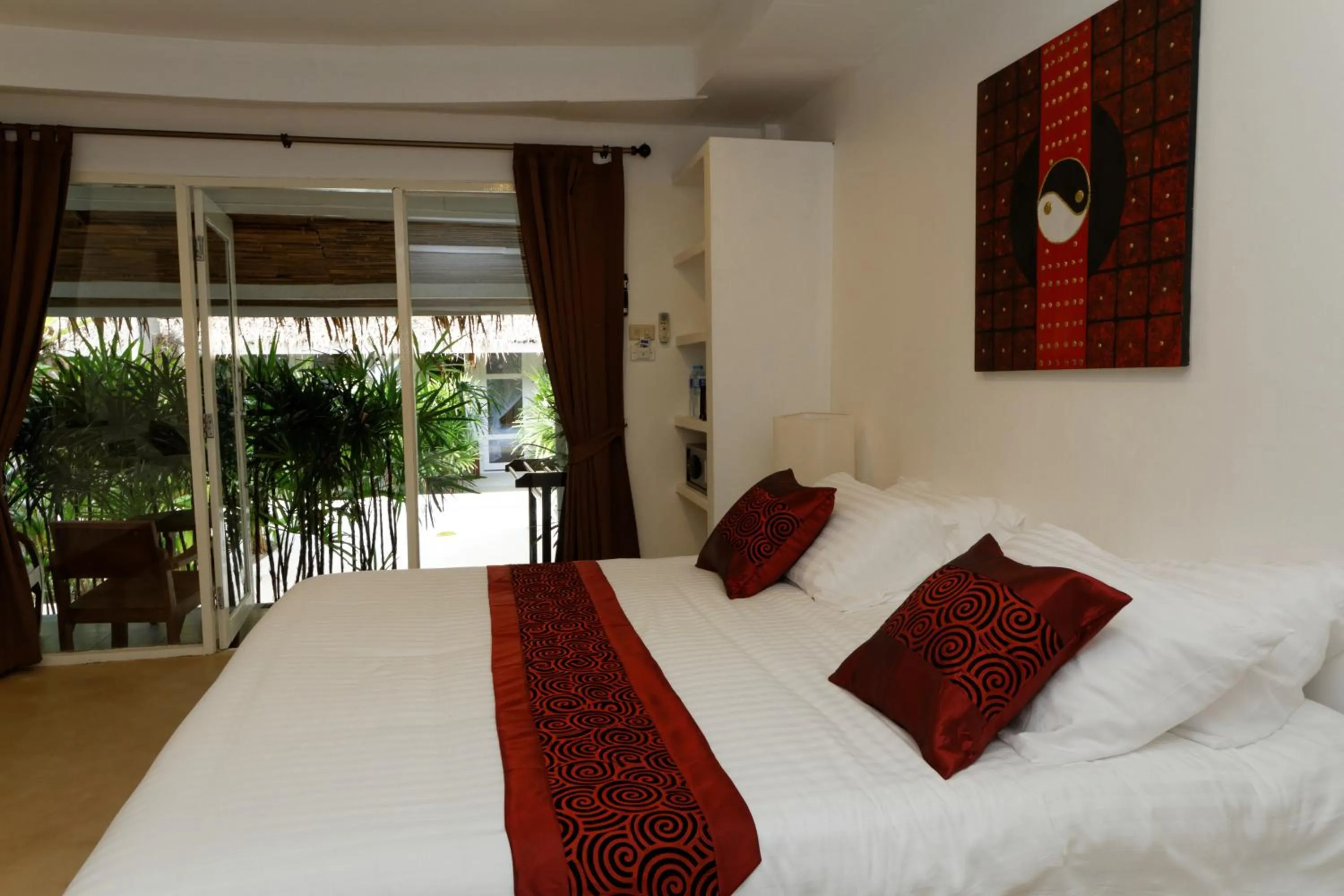 Decorative detail, Bed in The White Cottage