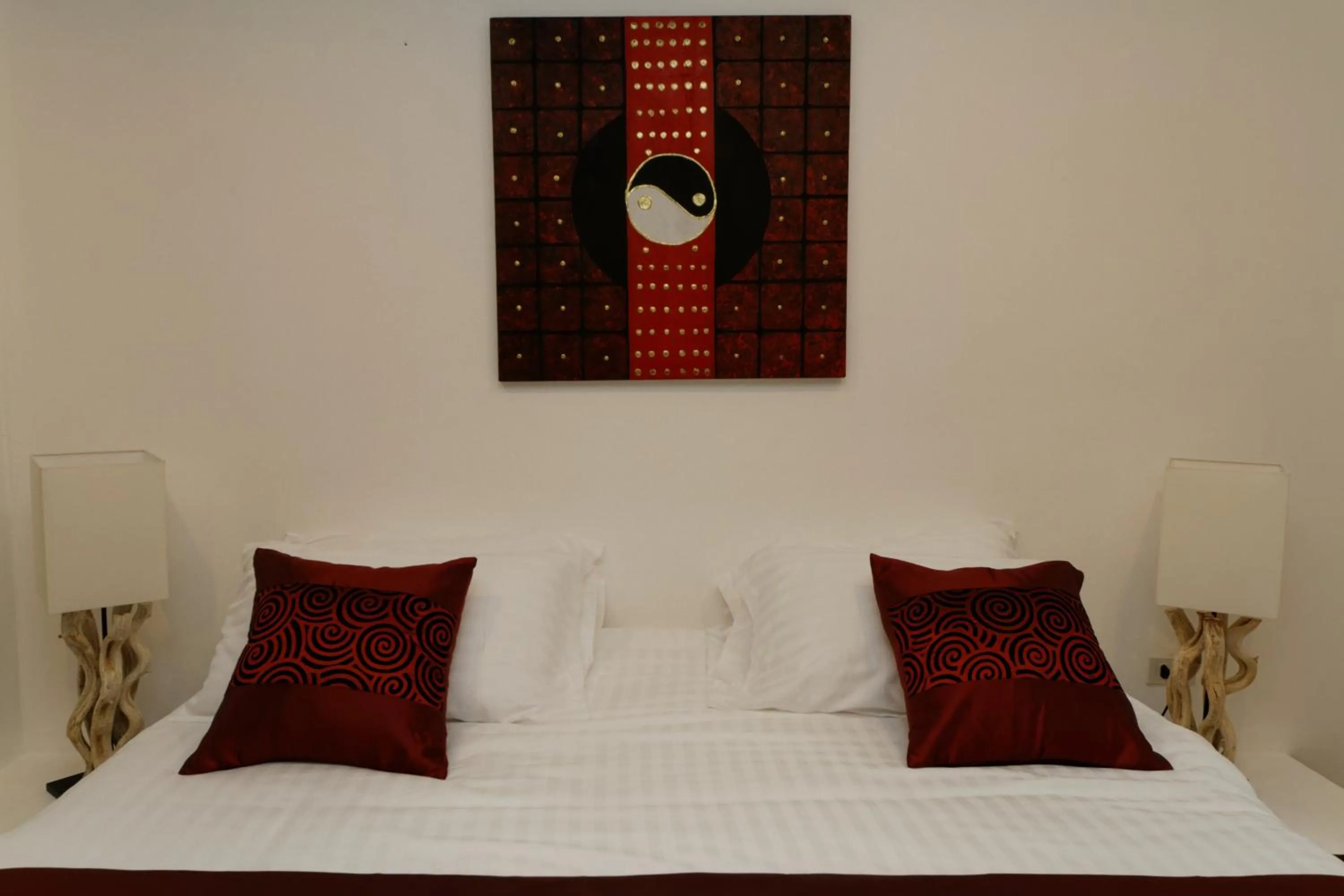 Decorative detail, Bed in The White Cottage