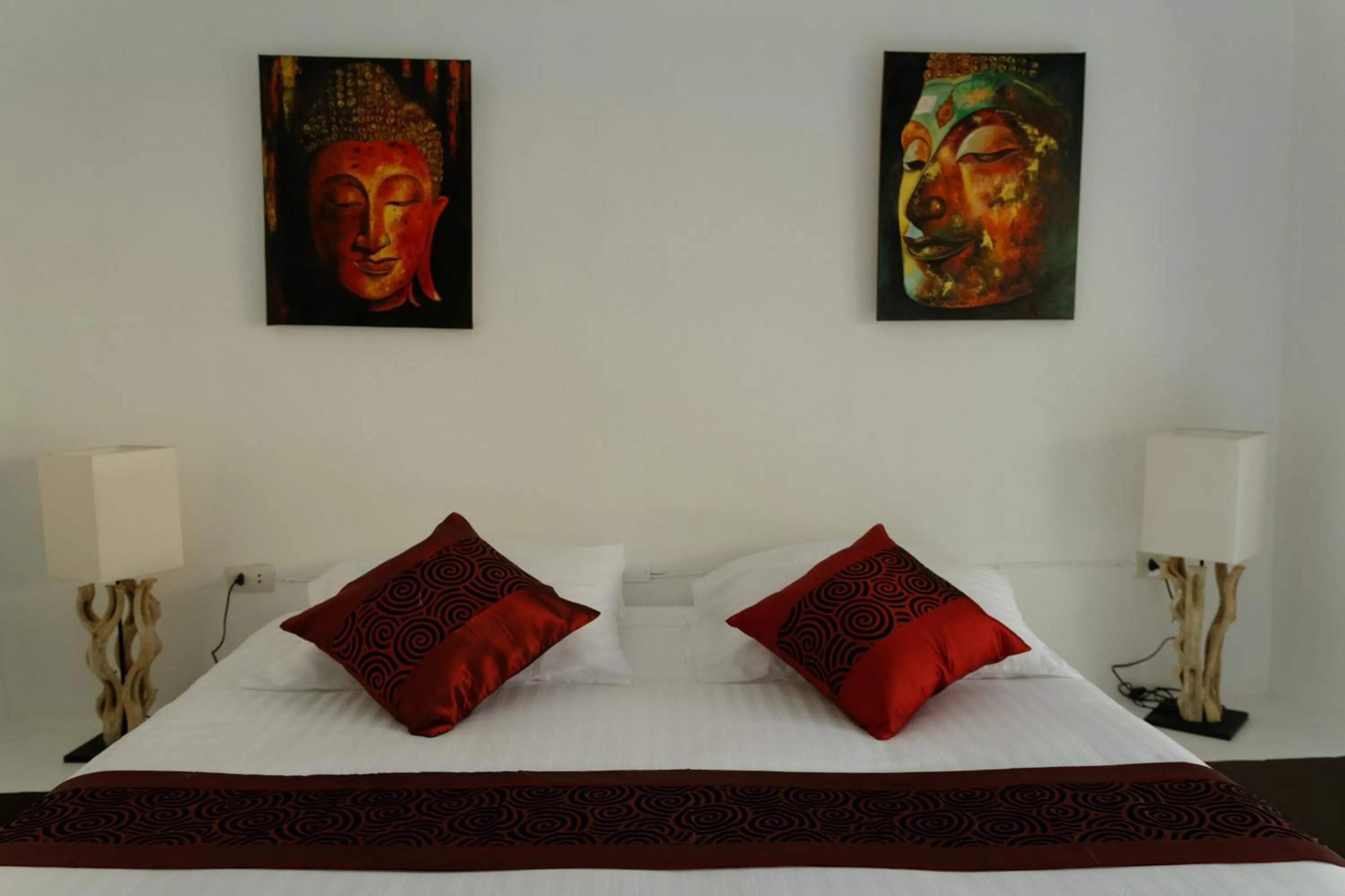 Decorative detail, Bed in The White Cottage