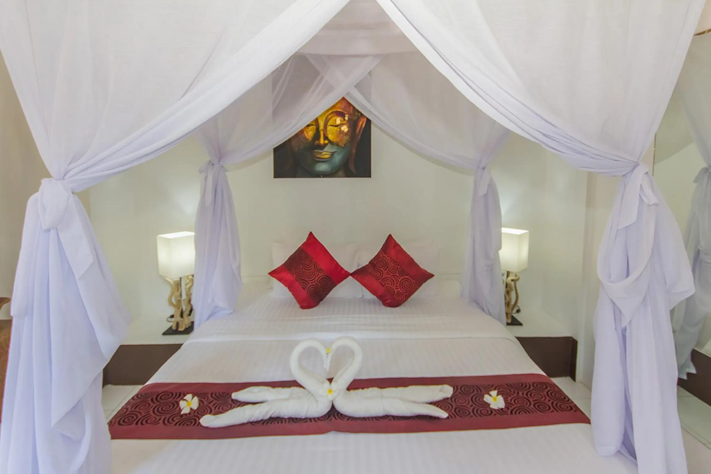 Photo of the whole room, Bed in The White Cottage