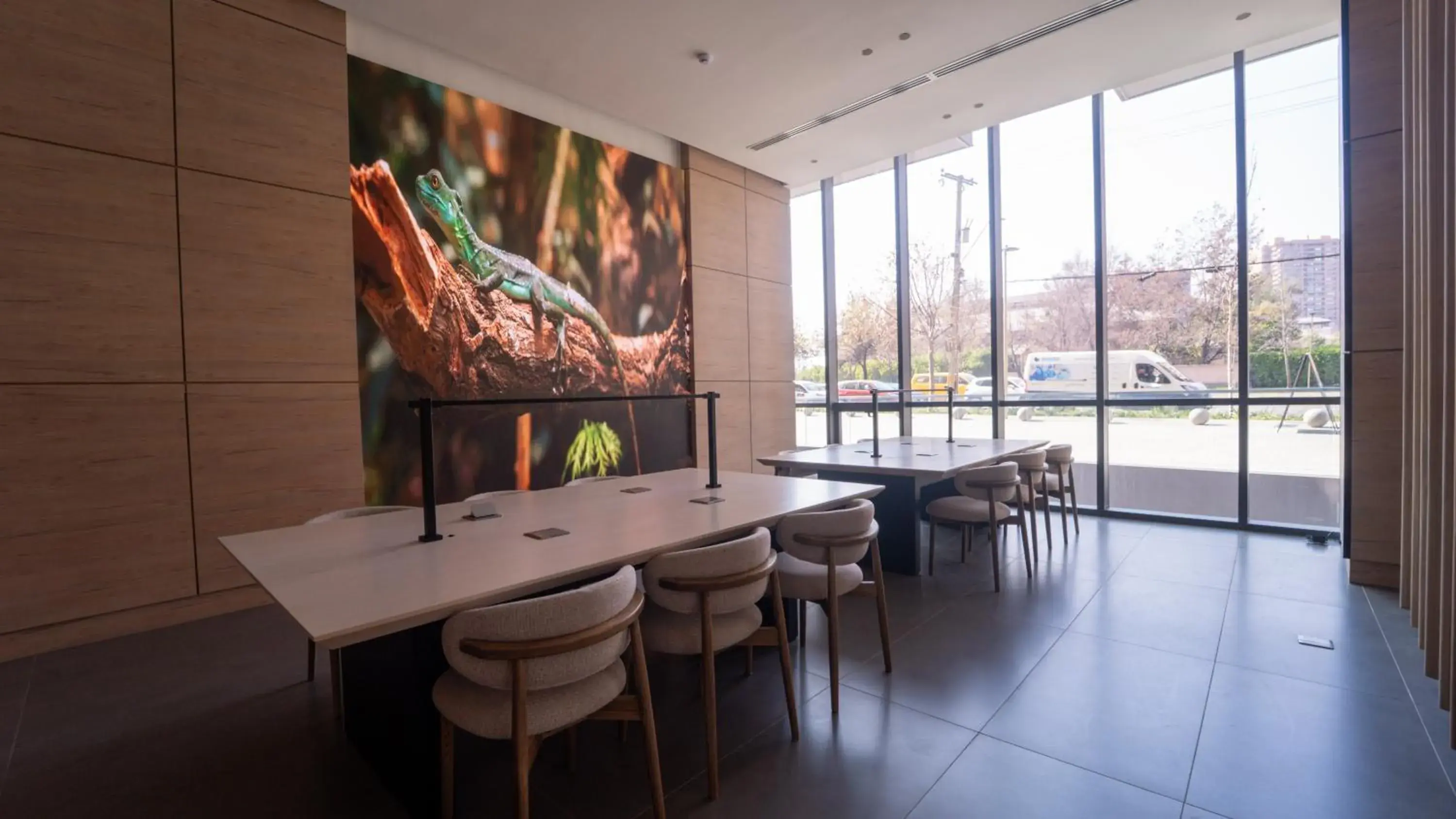 Property building in Spot Suites Property building in Spot Suites