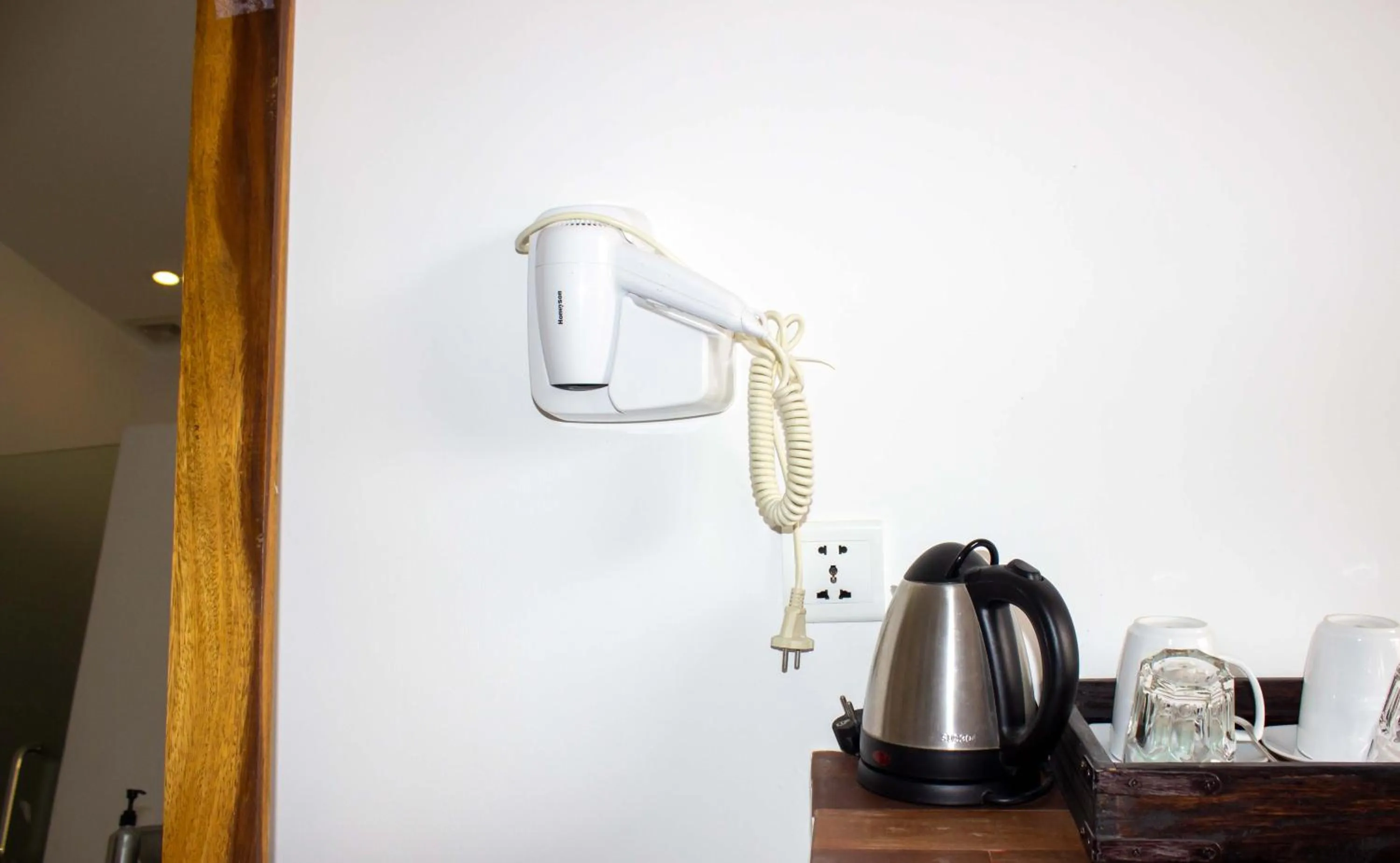 Coffee/tea facilities in House Boutique Eco Hotel