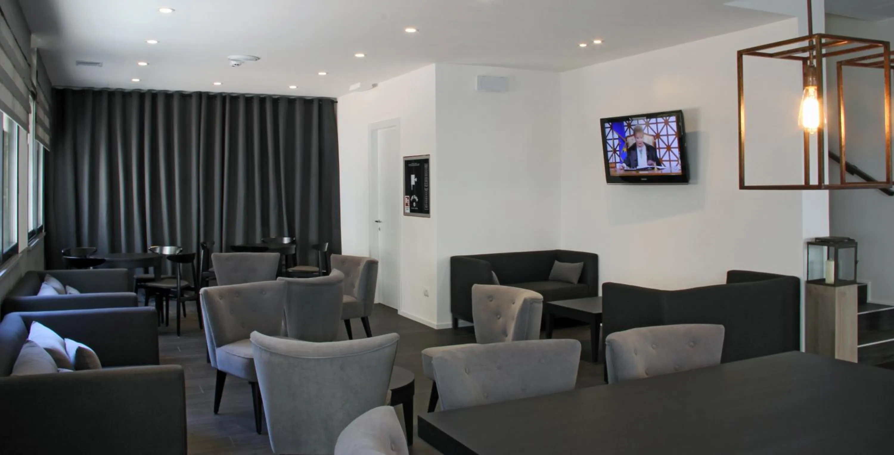 Communal lounge/ TV room in Hotel Cristallo
