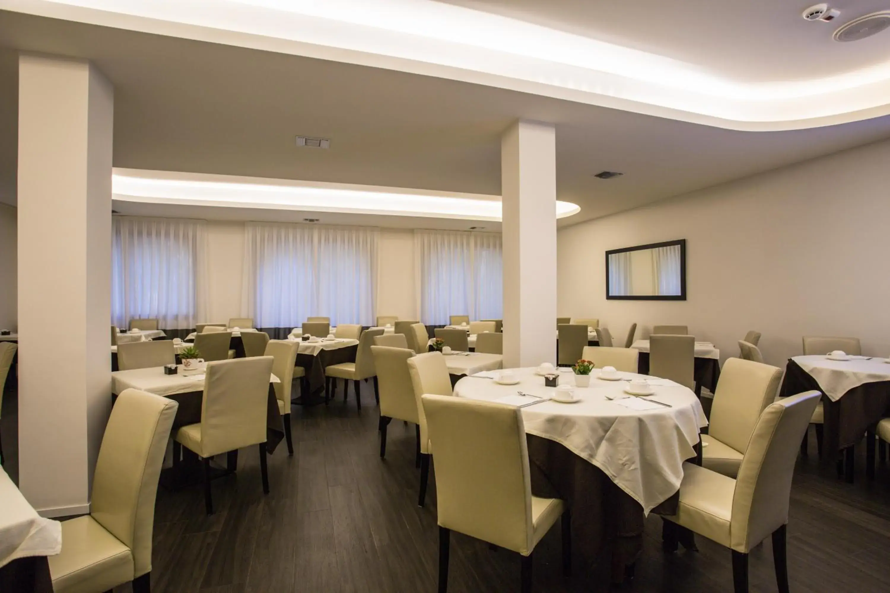 Lounge or bar, Restaurant/Places to Eat in Hotel Cristallo