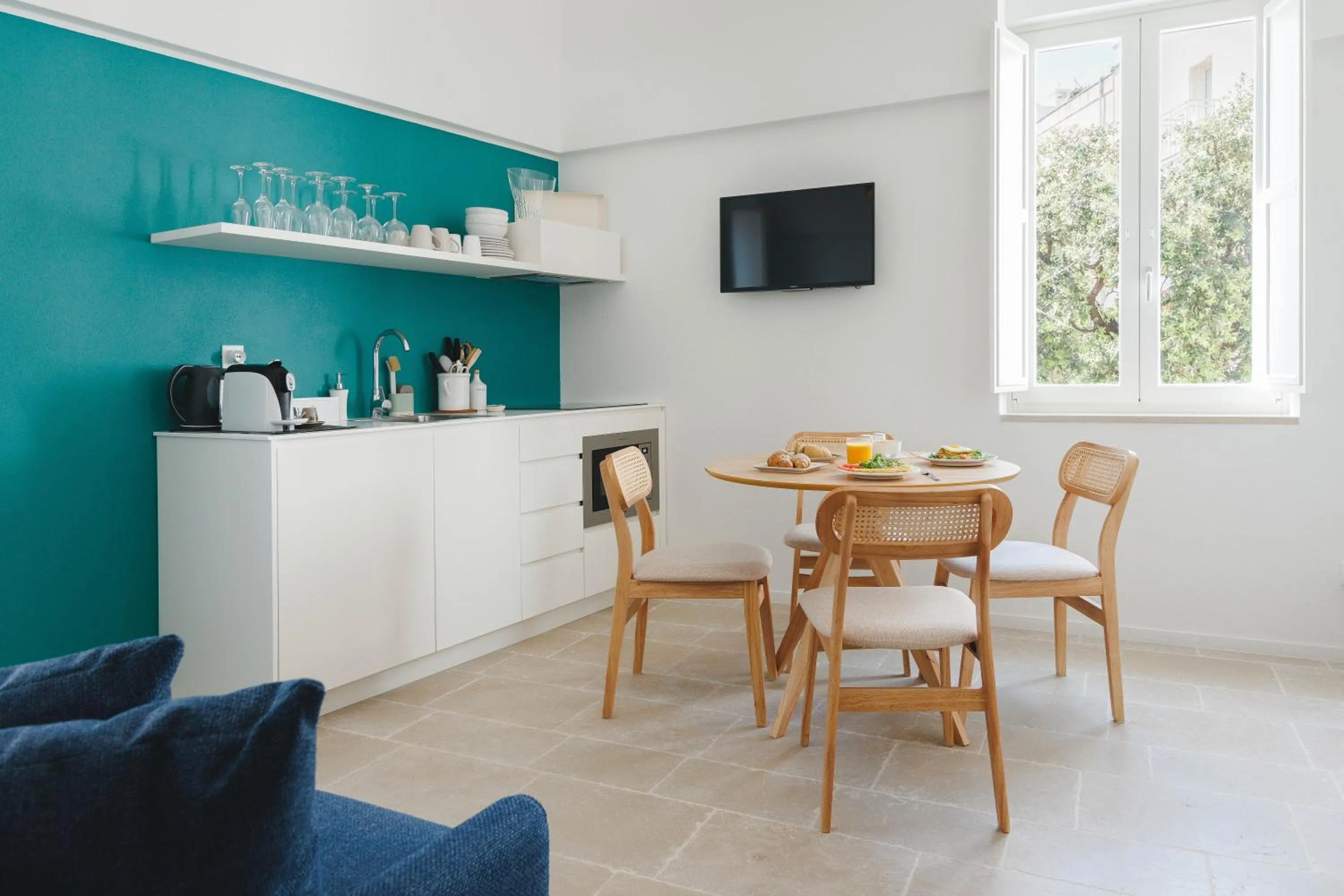 Kitchen or kitchenette in Santa Maria 24