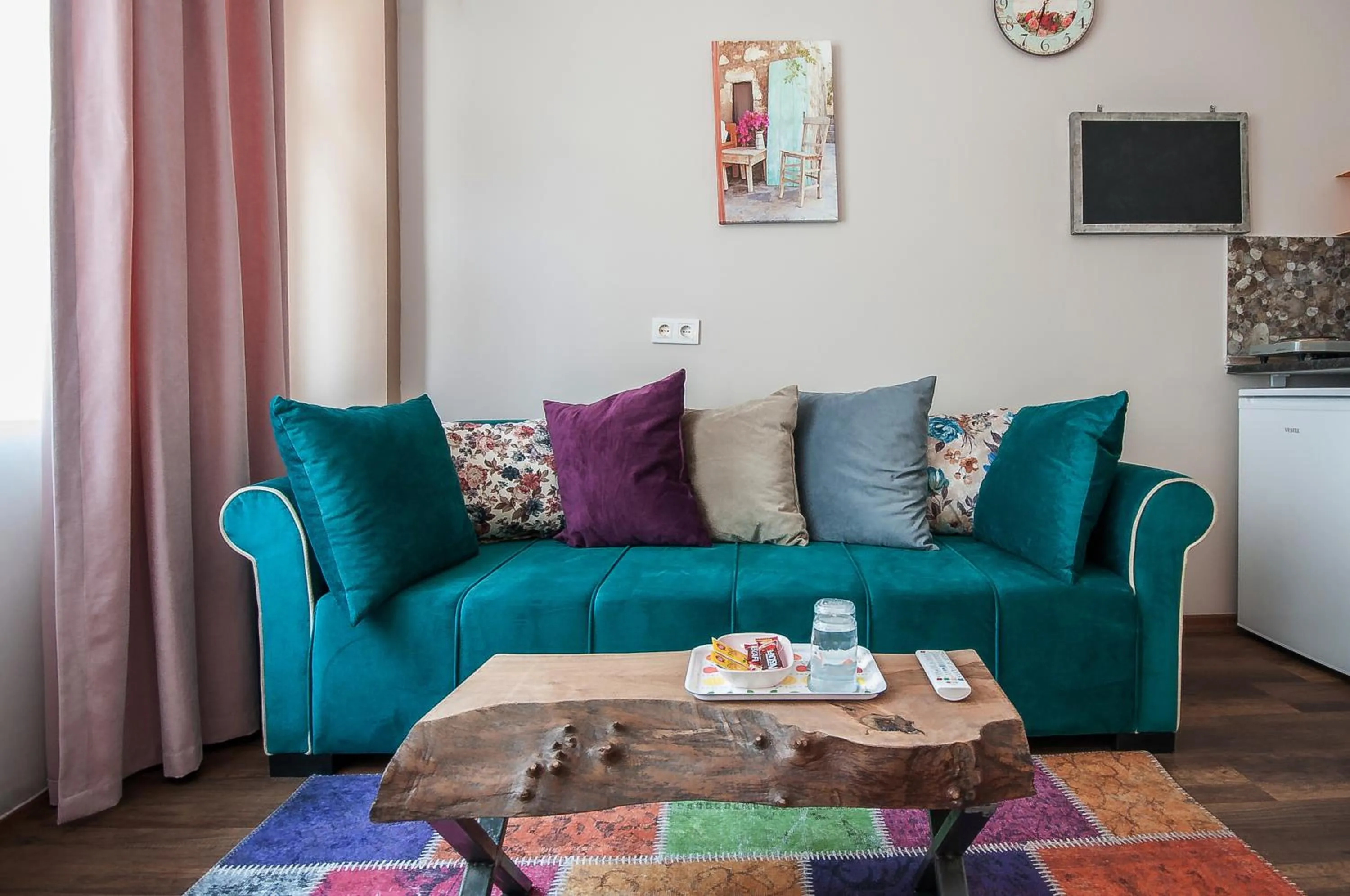 Day in Newway Apartments