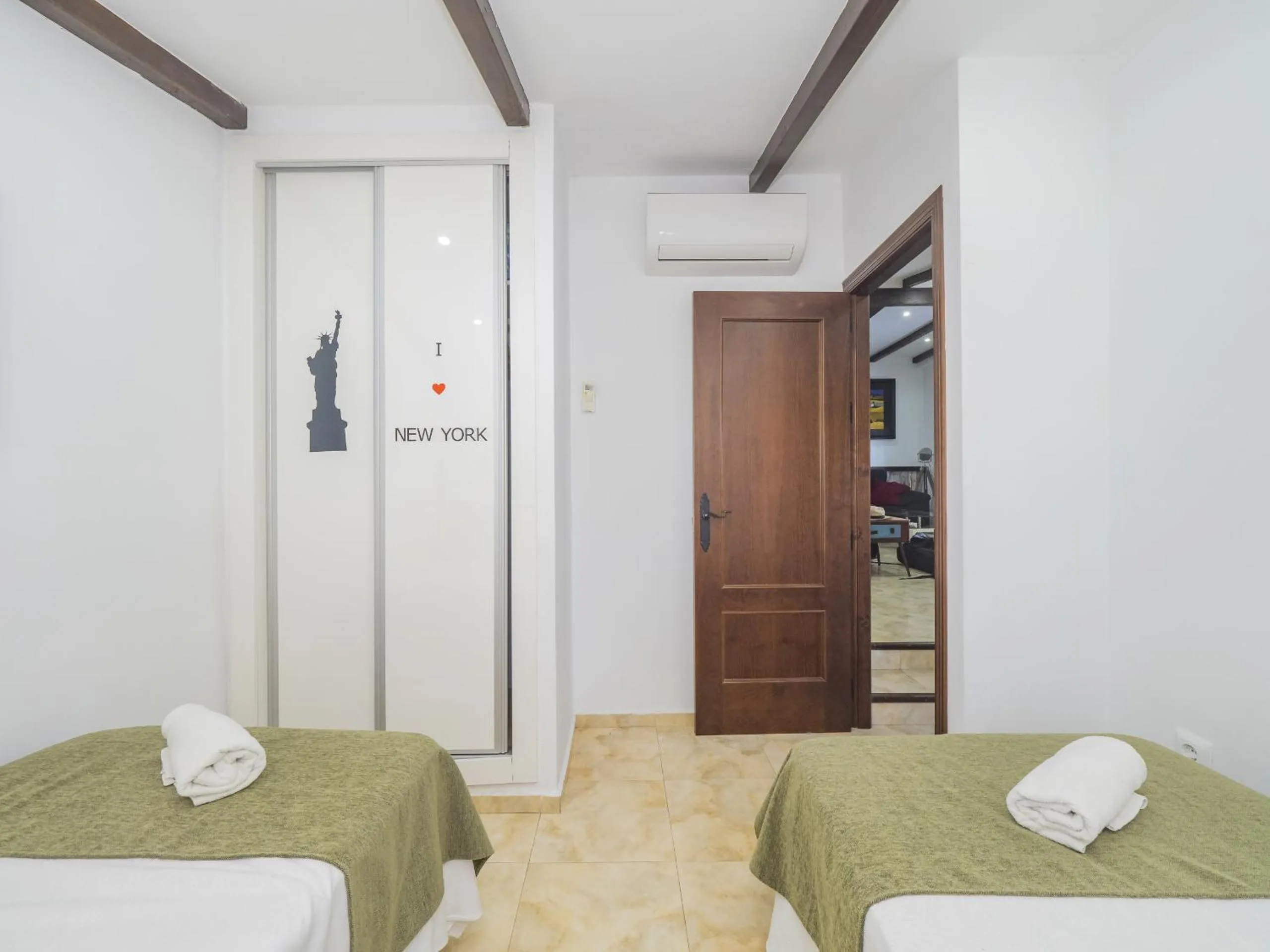 Bed in Cubo's Finca el Nogal