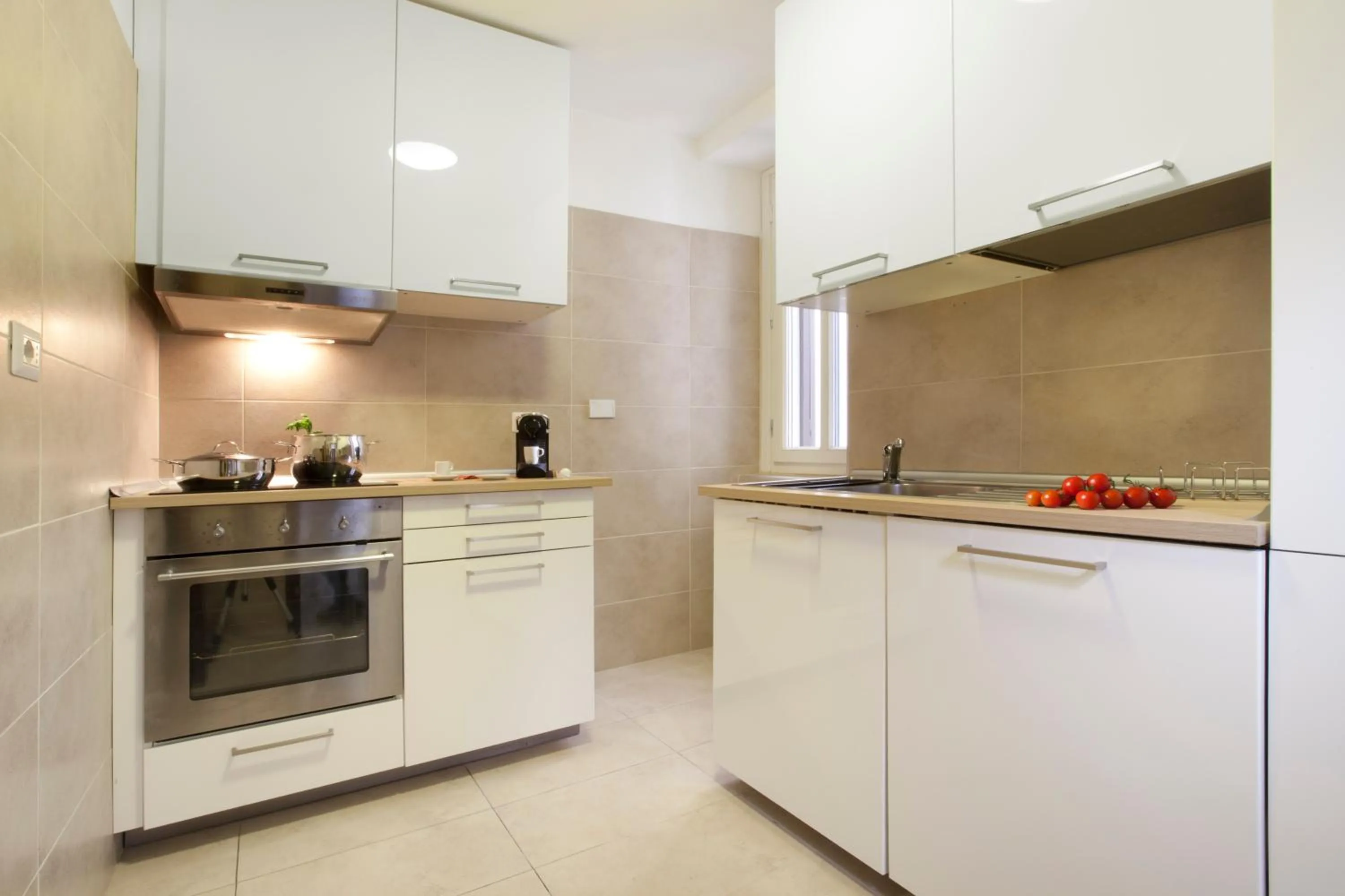 Kitchen or kitchenette in Oriana Homèl Roma