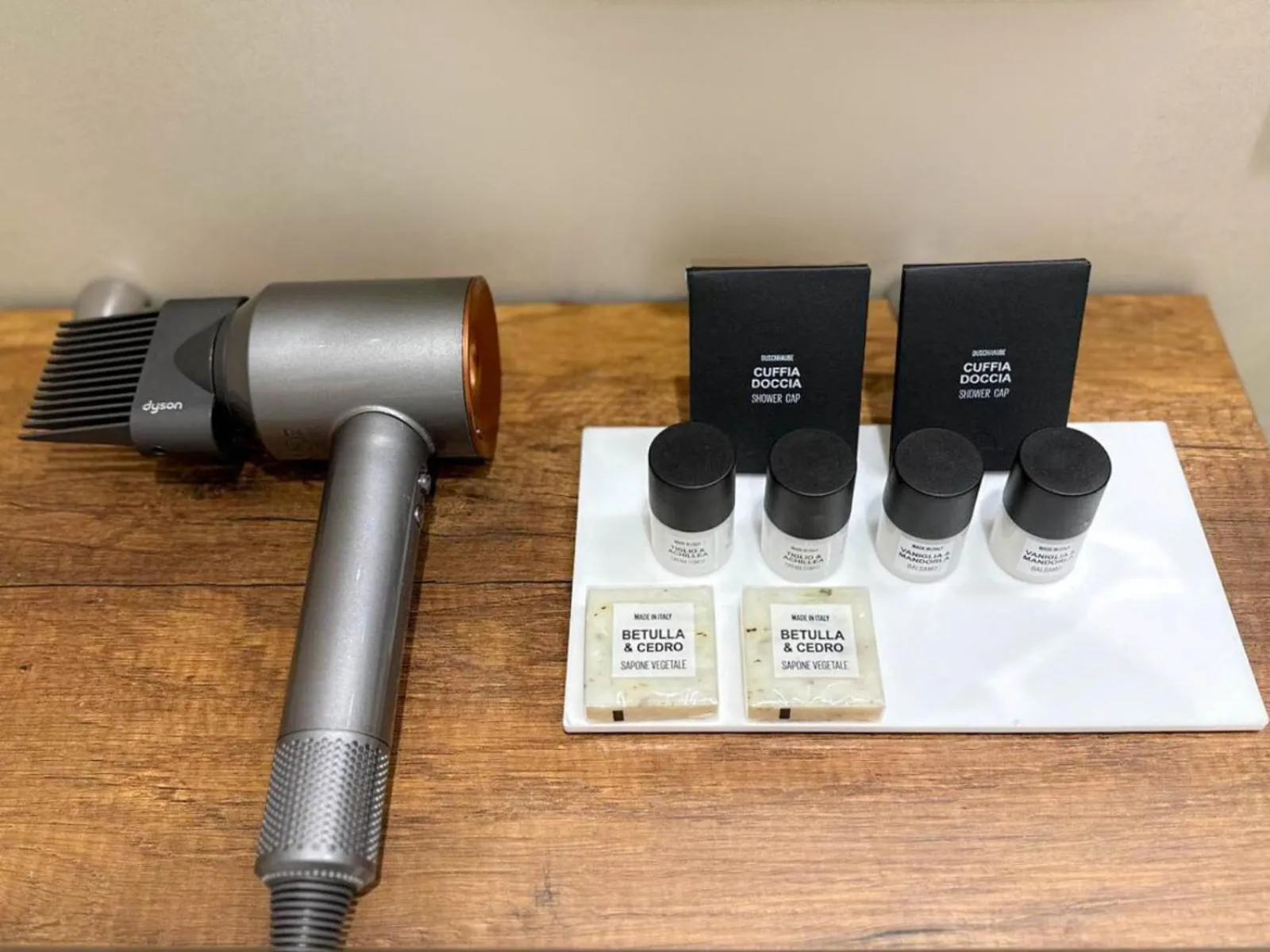 Bathroom in Oriana Homèl Roma