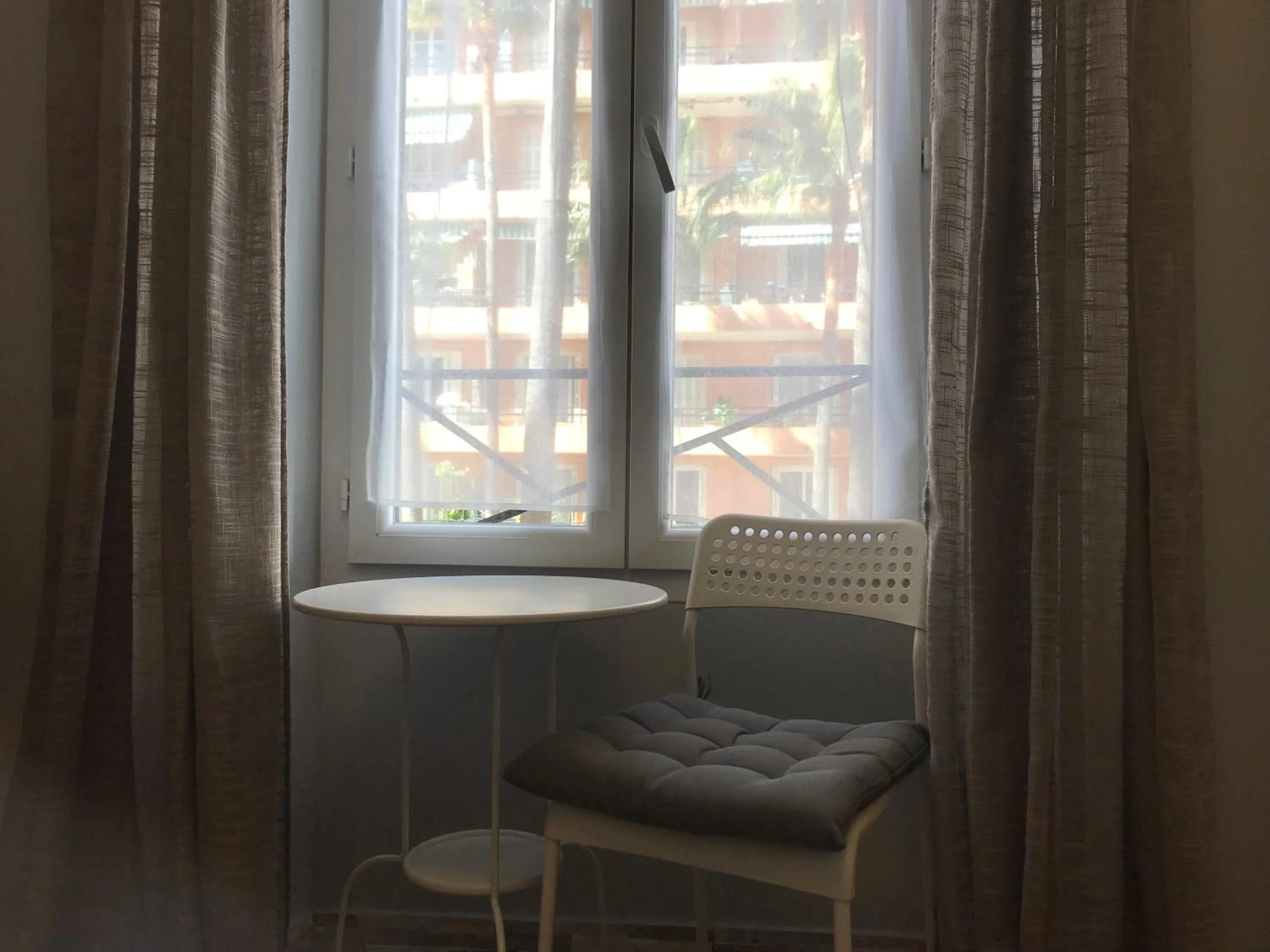 Seating area in Apartments Monaco