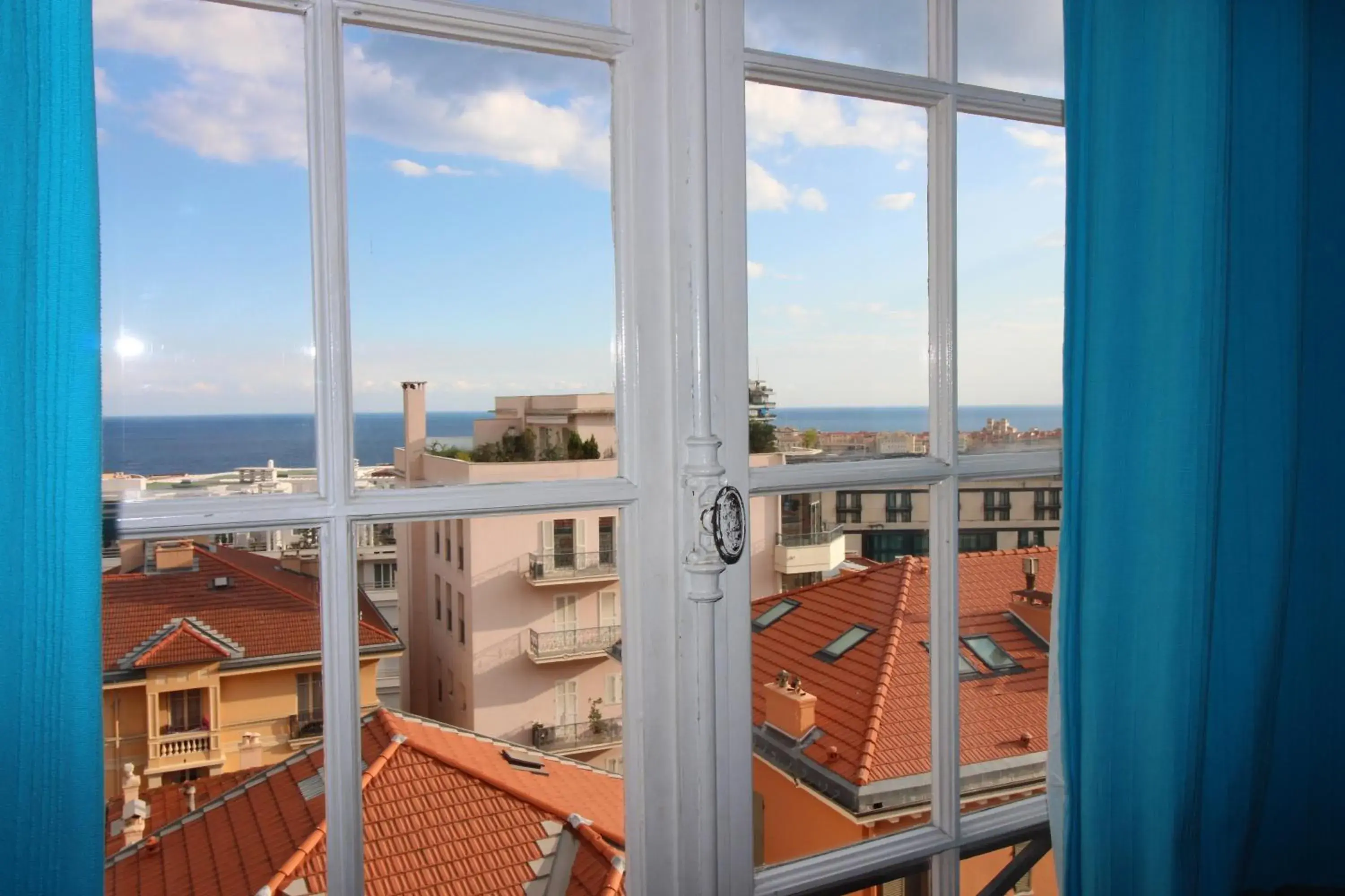 Studio with Sea View in Apartments Monaco Studio with Sea View in Apartments Monaco