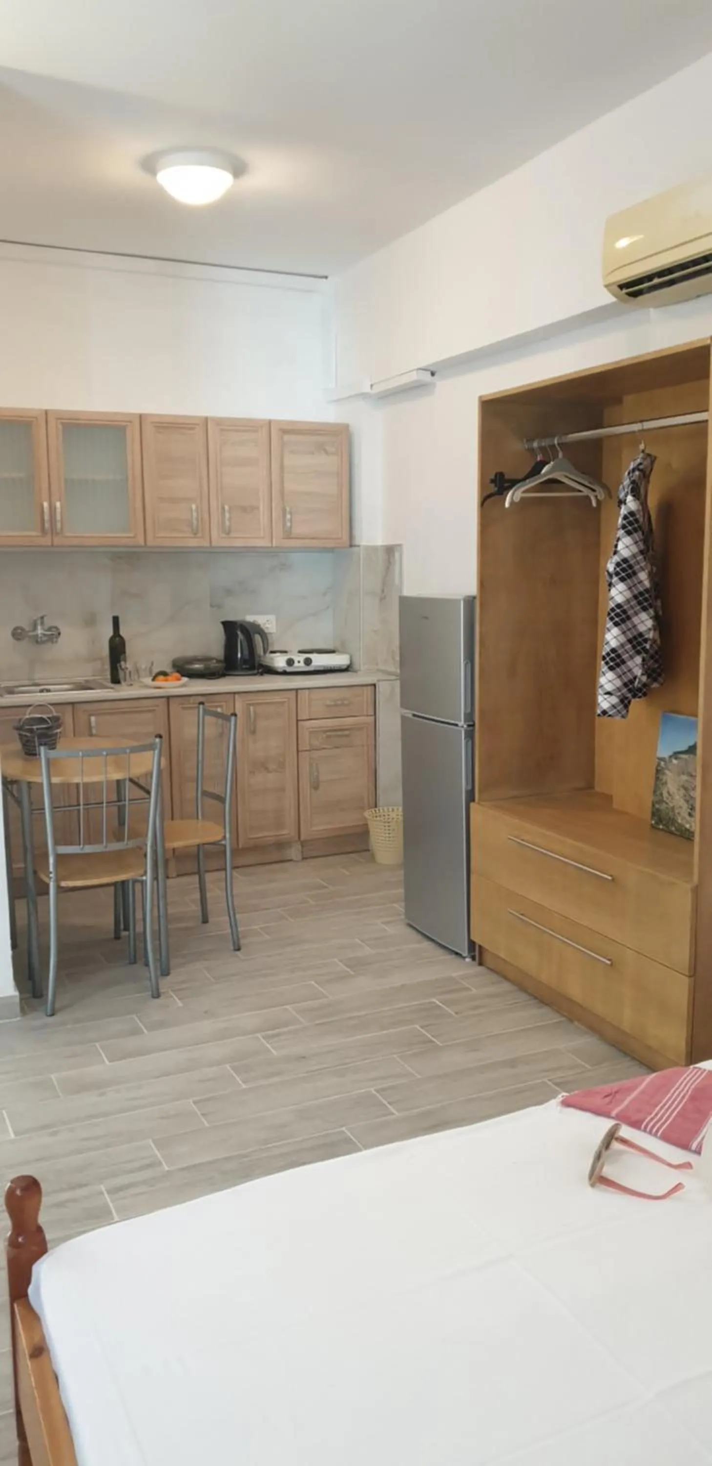 Kitchen or kitchenette, Bed in Lindos Center Studios