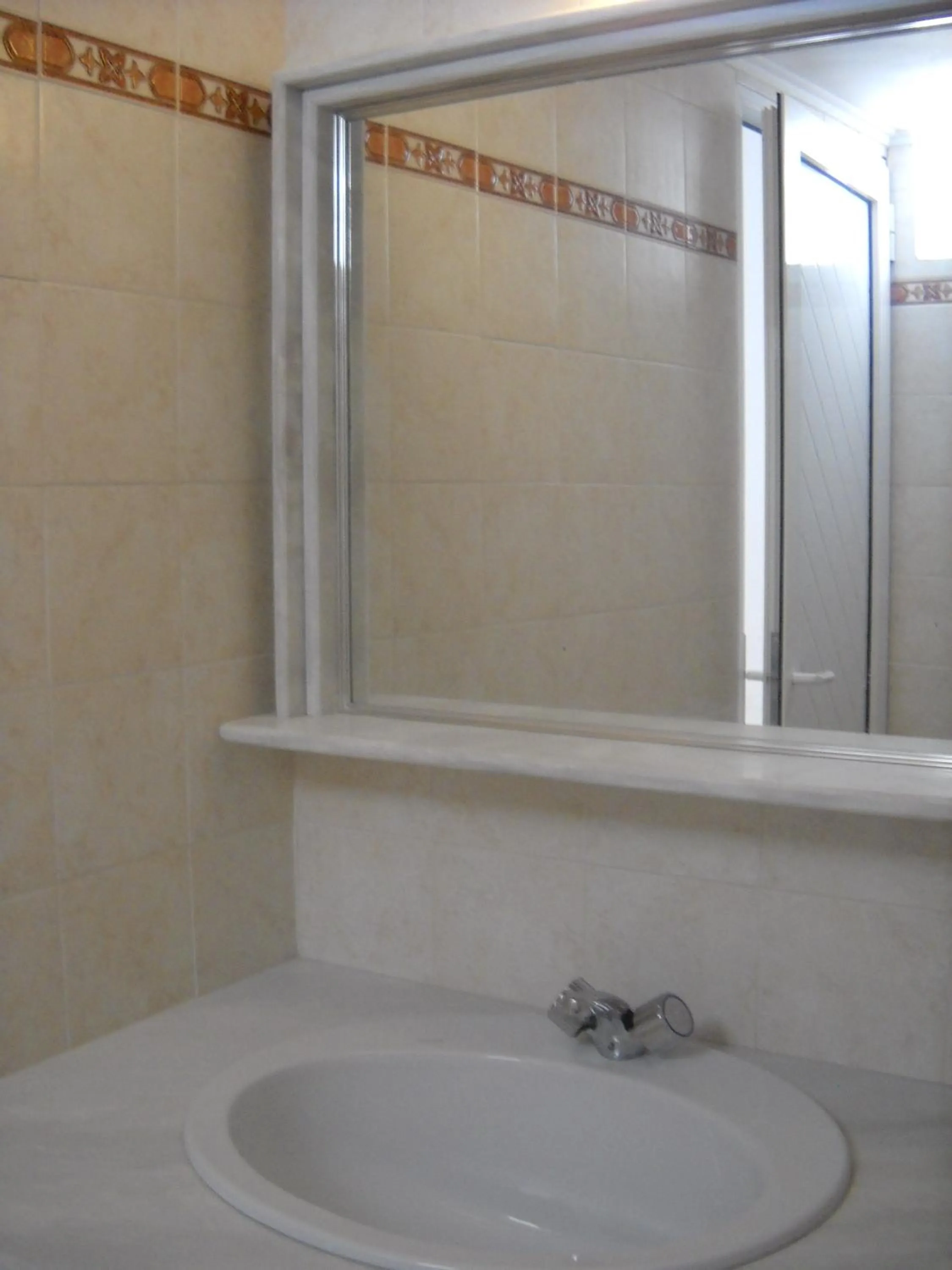 Bathroom in Lindos Center Studios