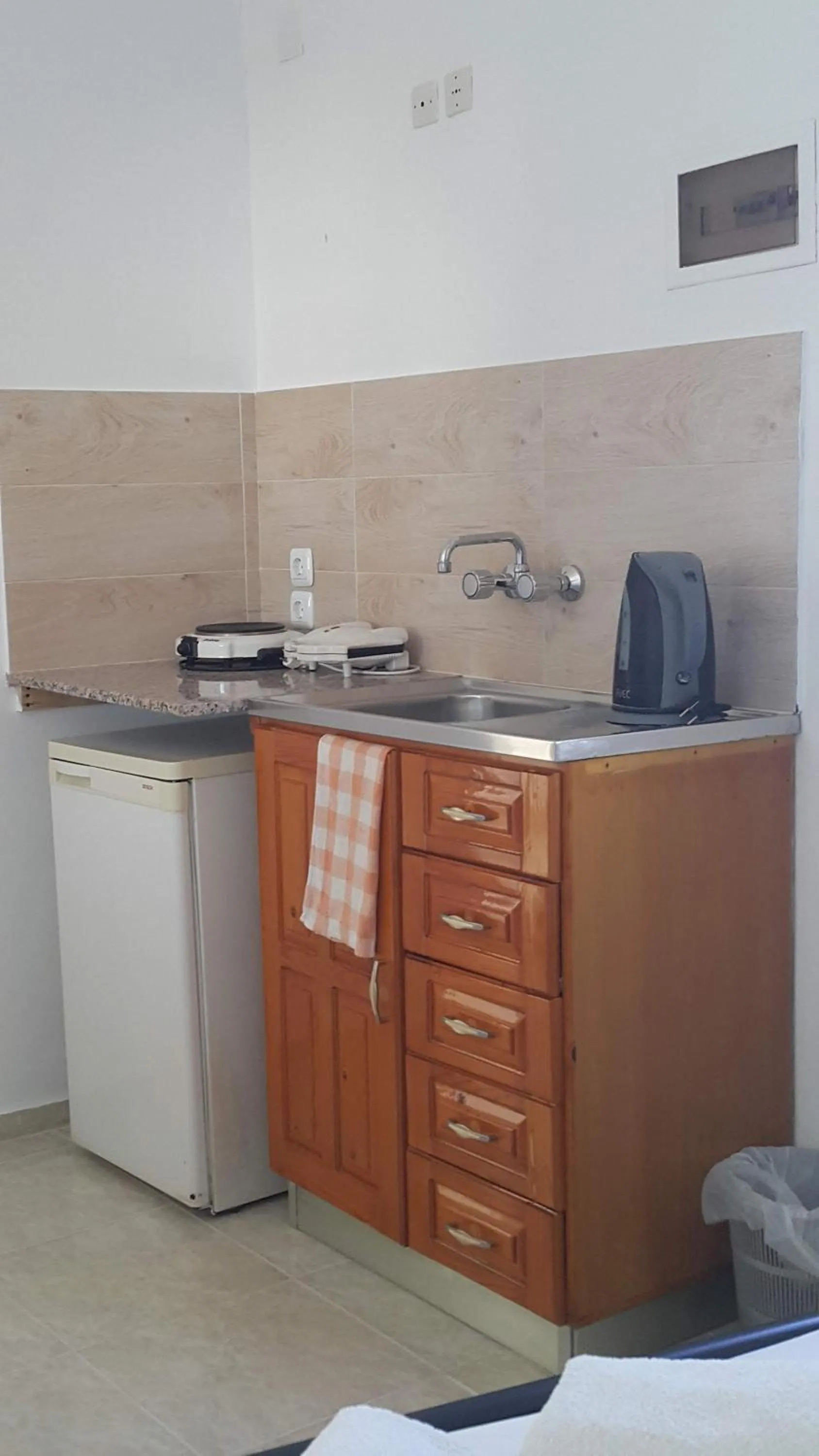 Coffee/tea facilities in Lindos Center Studios