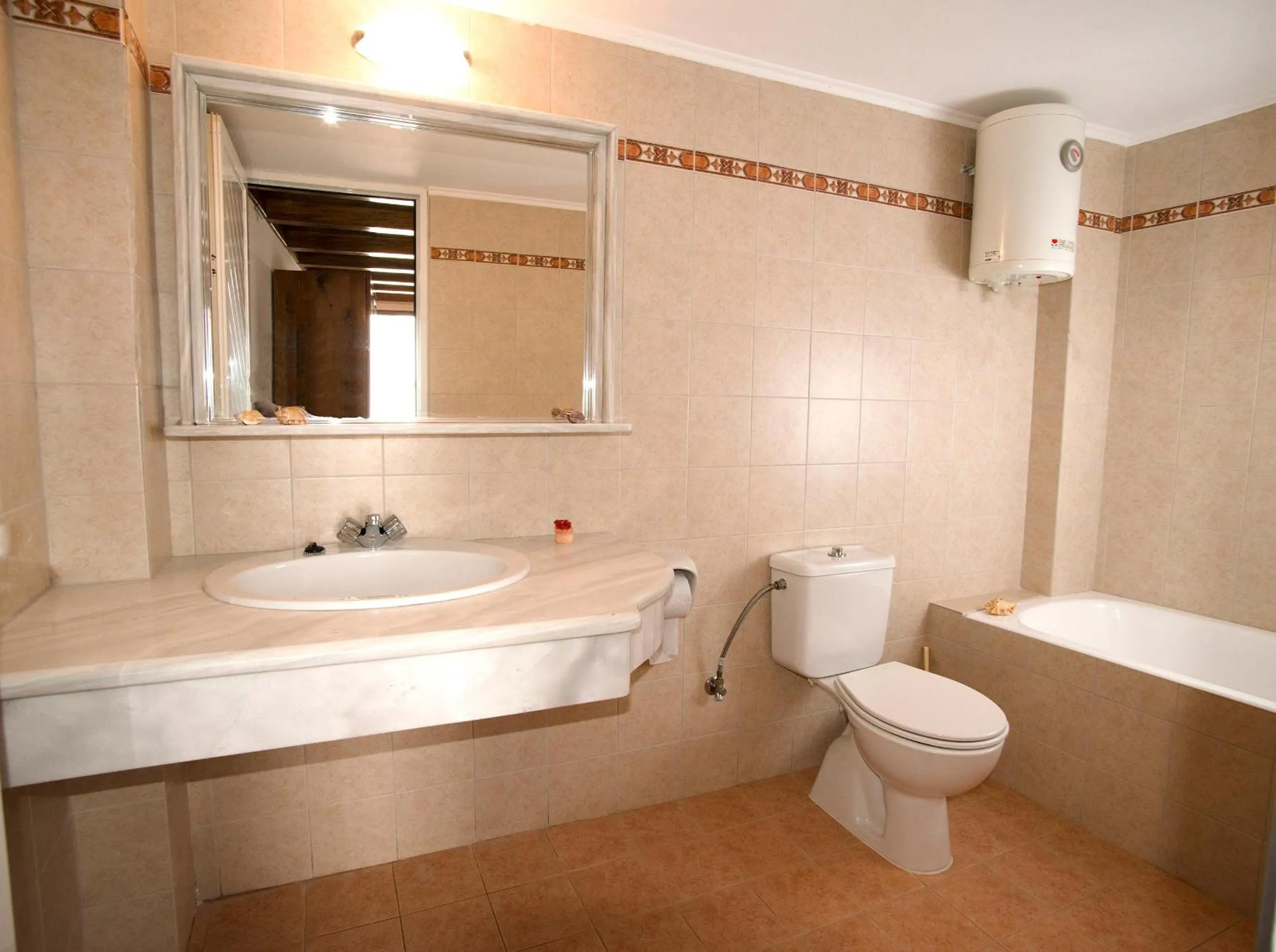 Bathroom in Lindos Center Studios