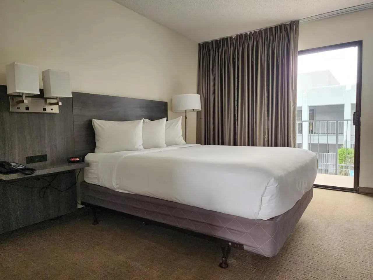 Bed in Las palmas Hotel Tucson